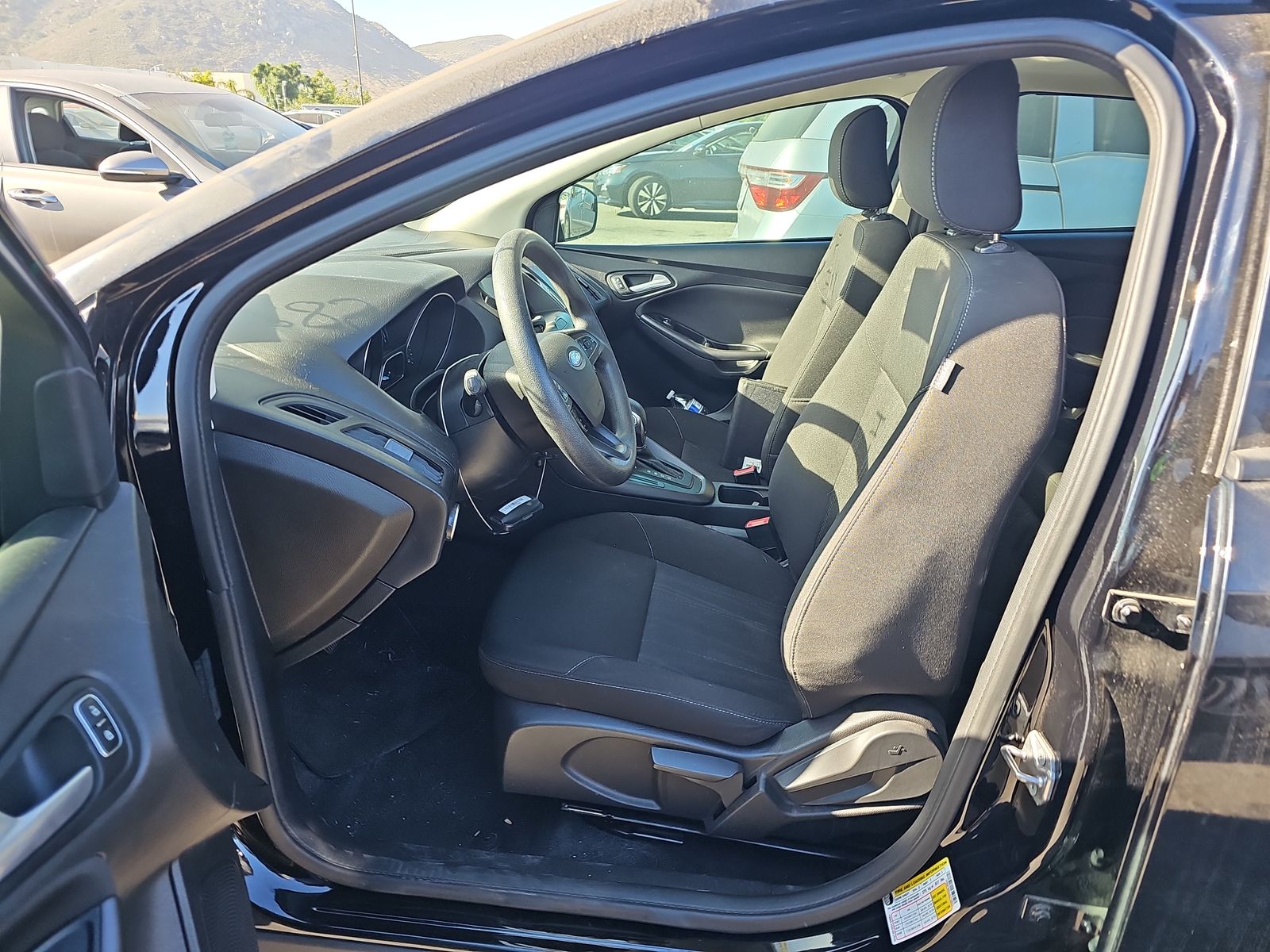 2018 Ford Focus SEL FWD