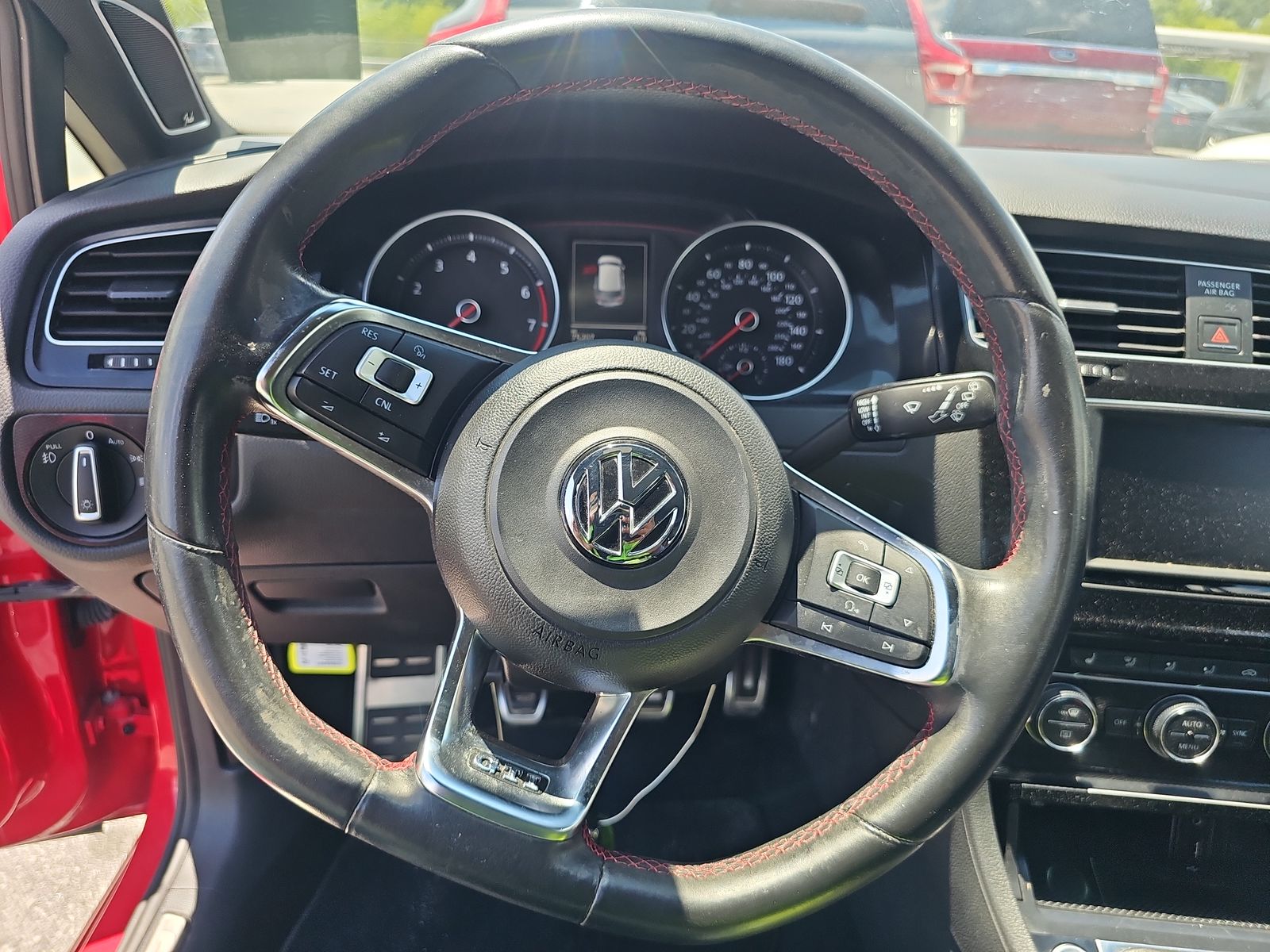 2016 Volkswagen Golf GTI 2.0T Autobahn FWD