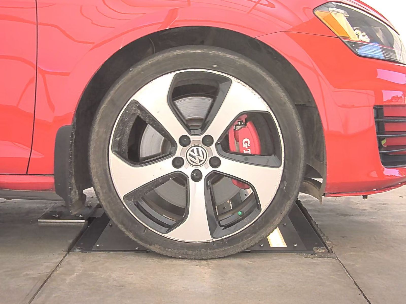 2016 Volkswagen Golf GTI 2.0T Autobahn FWD