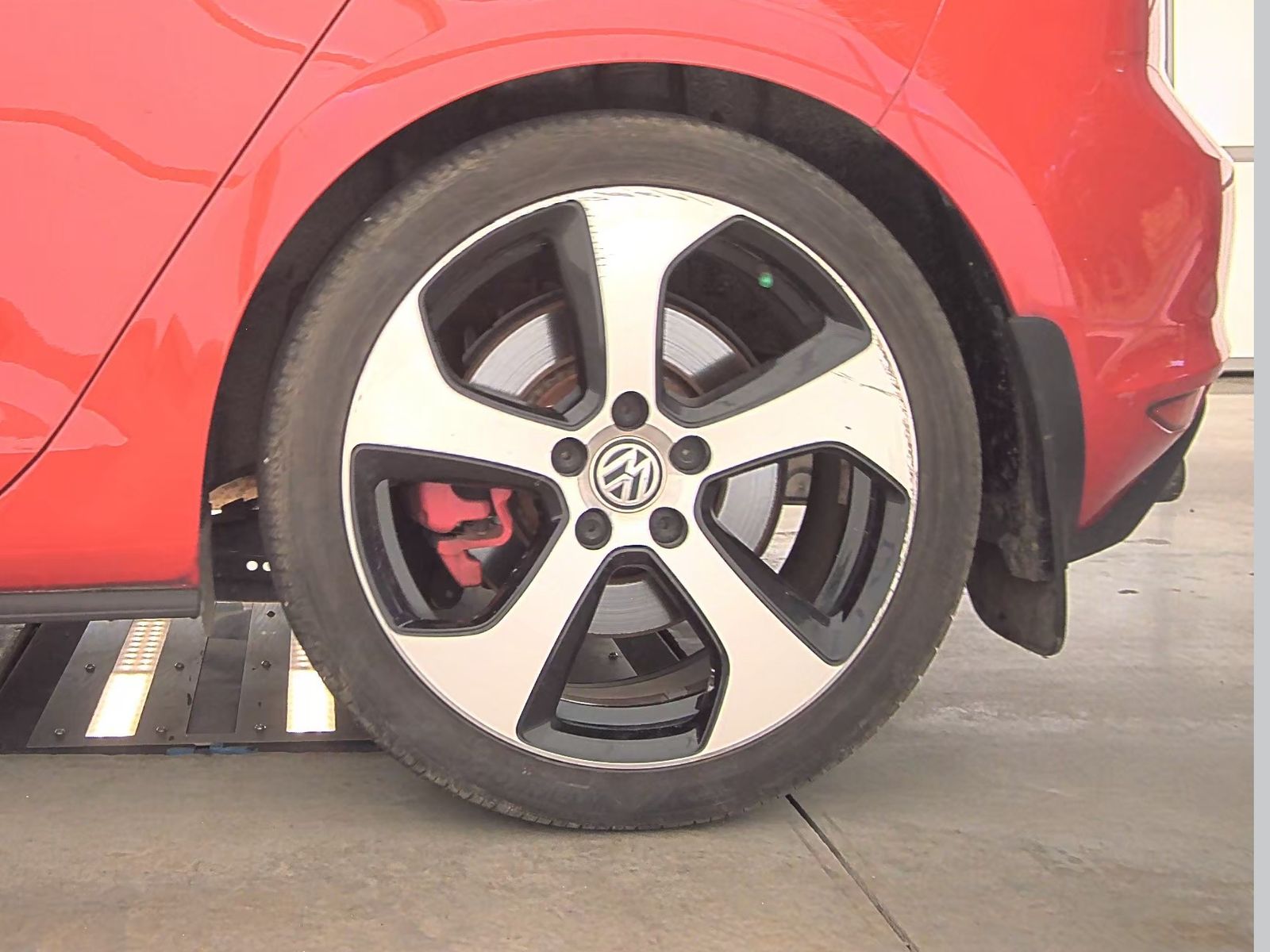 2016 Volkswagen Golf GTI 2.0T Autobahn FWD