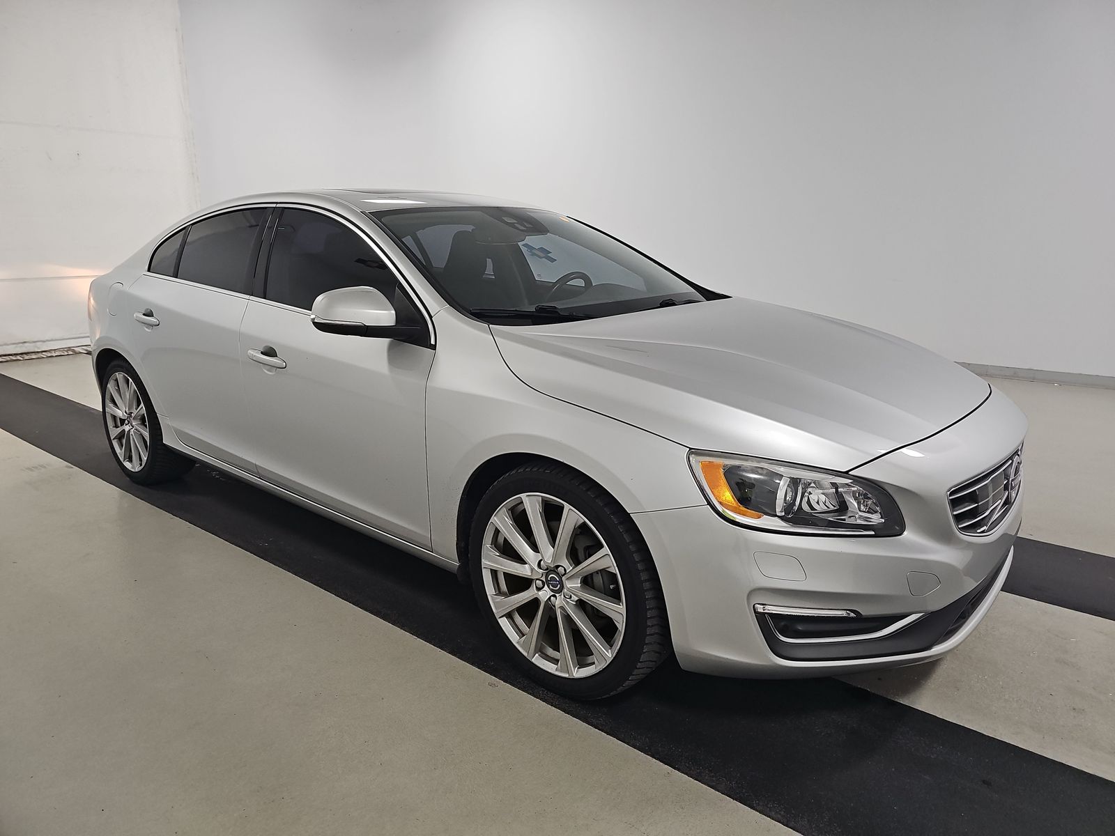 2018 Volvo S60 T5 Inscription Platinum AWD