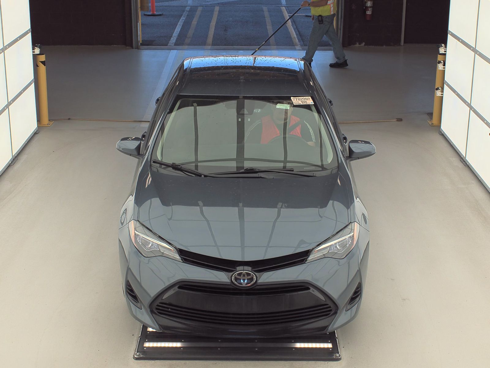 2018 Toyota Corolla LE FWD