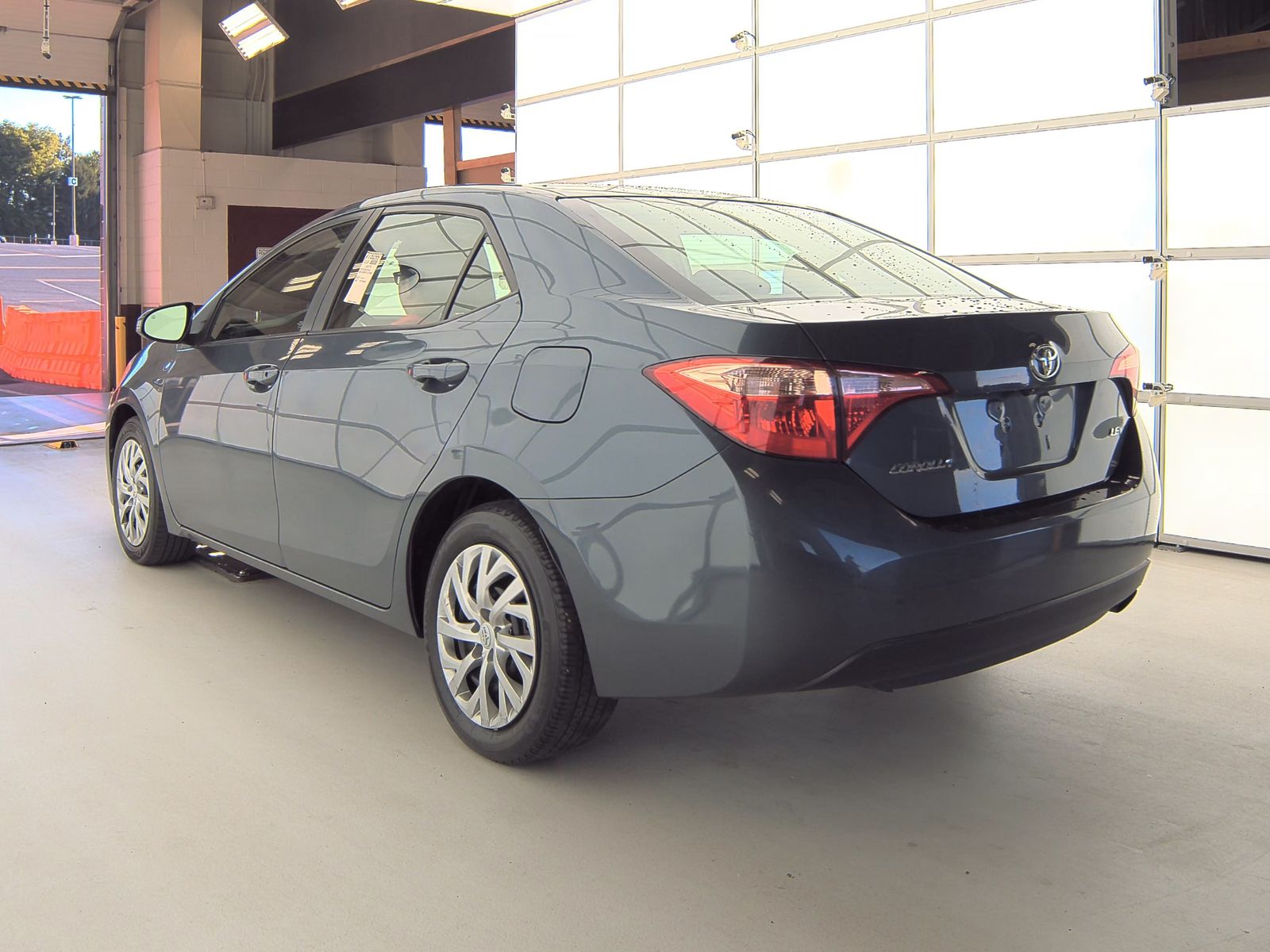 2018 Toyota Corolla LE FWD