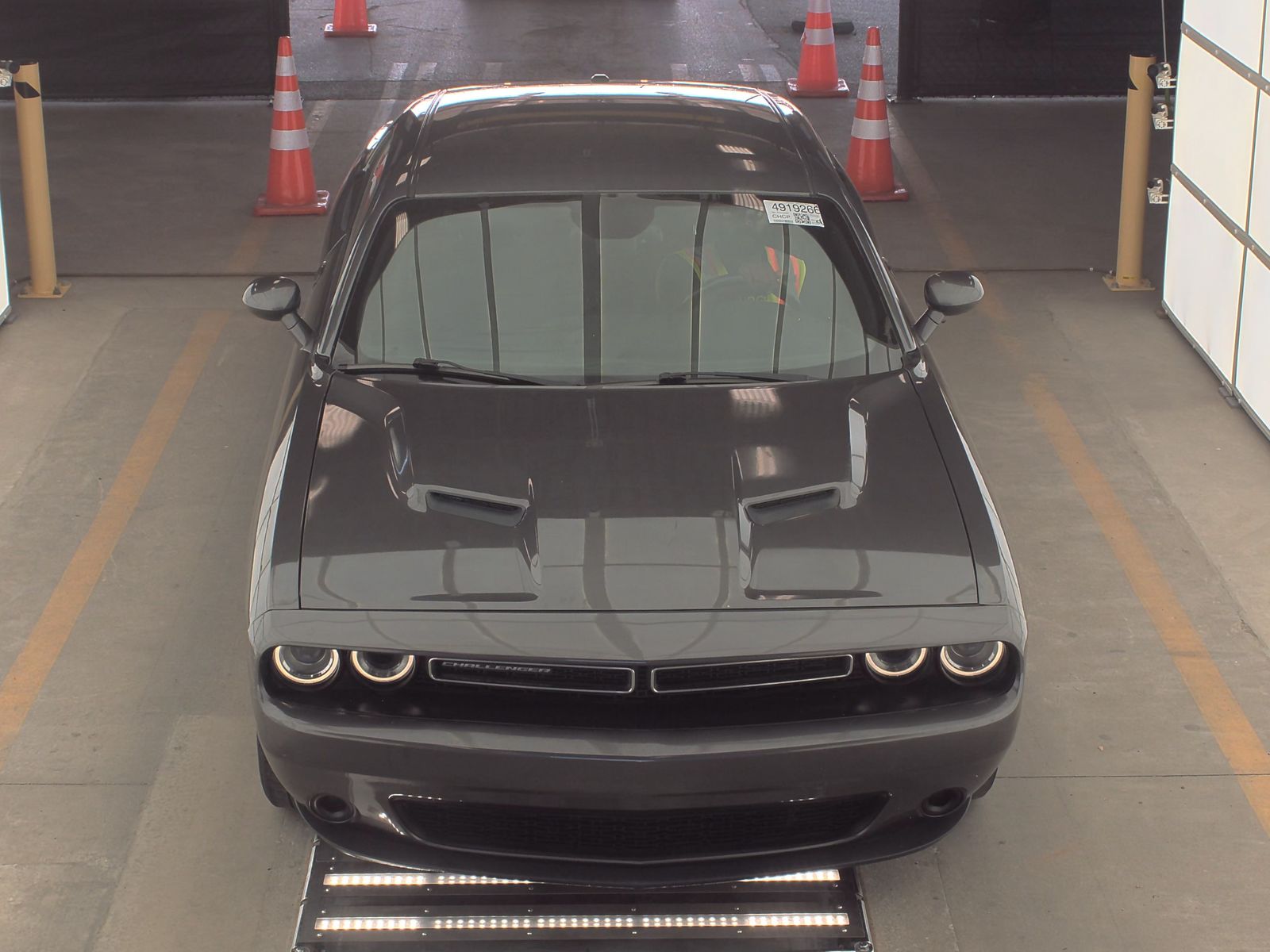 2015 Dodge Challenger SXT RWD