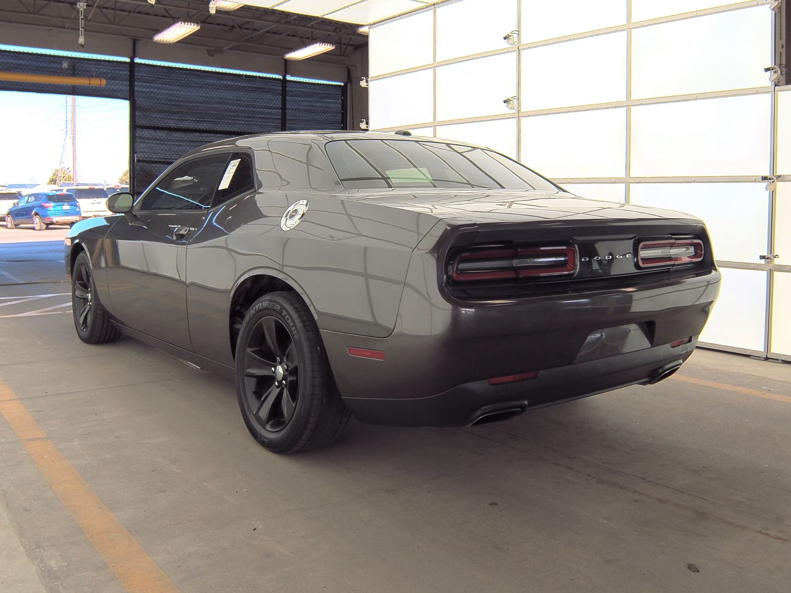 2015 Dodge Challenger SXT RWD