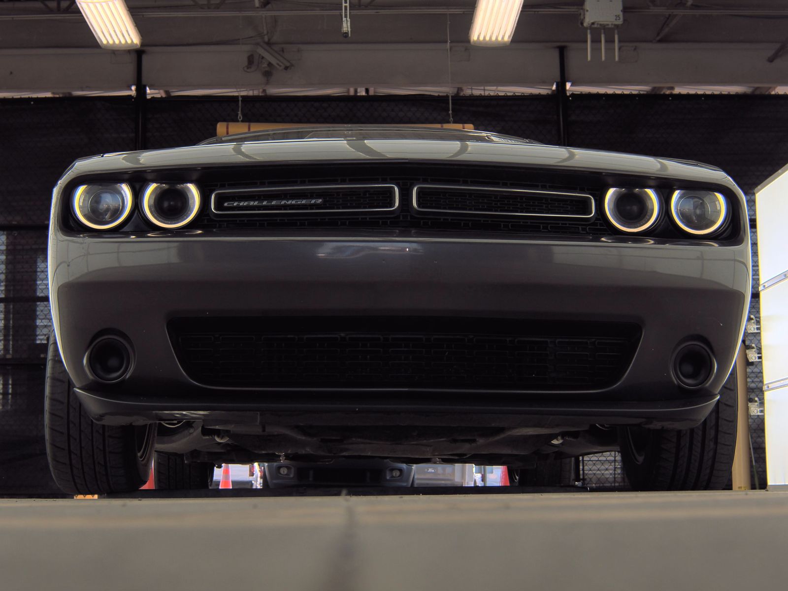 2015 Dodge Challenger SXT RWD