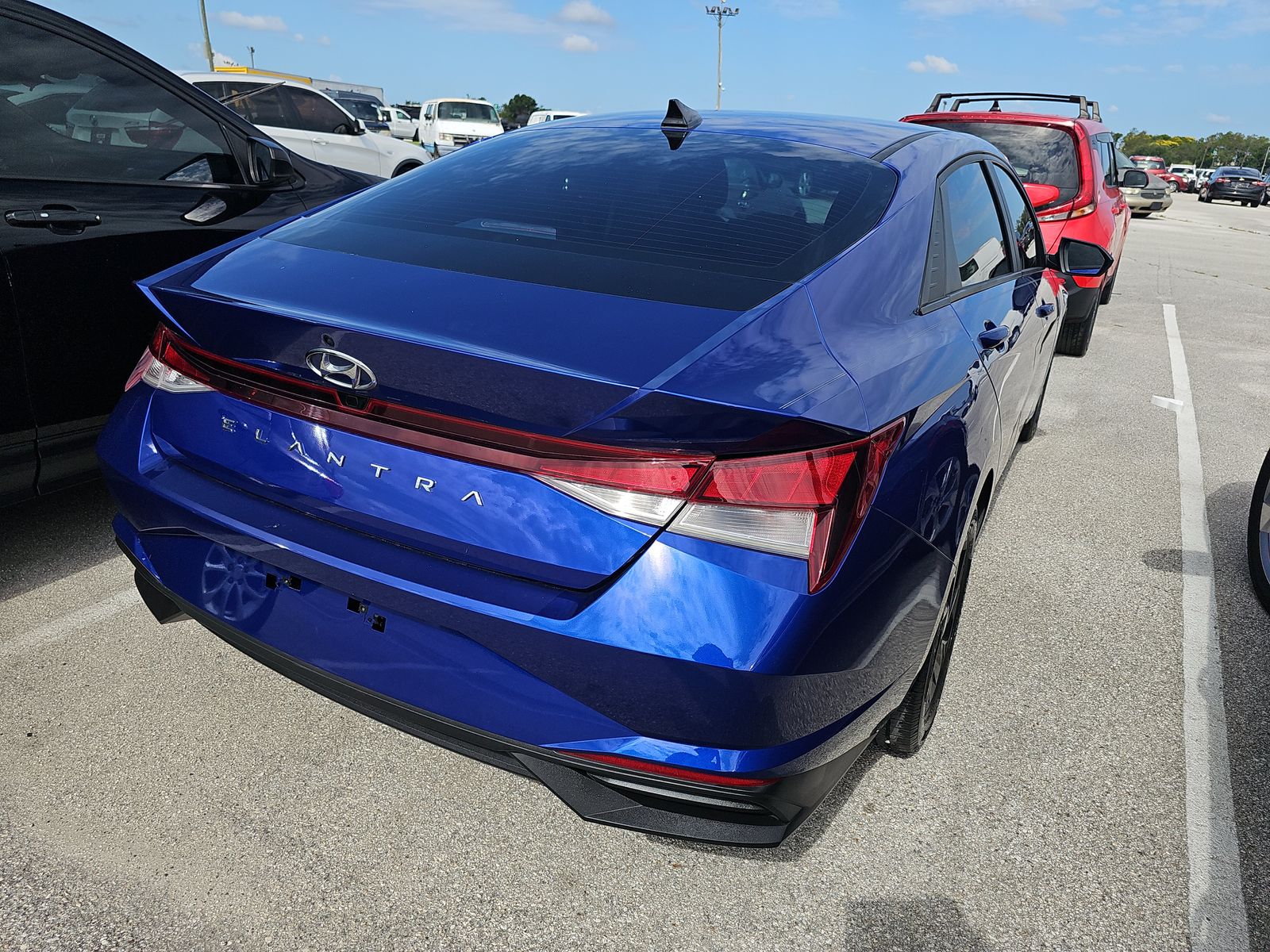 2021 Hyundai Elantra SEL FWD