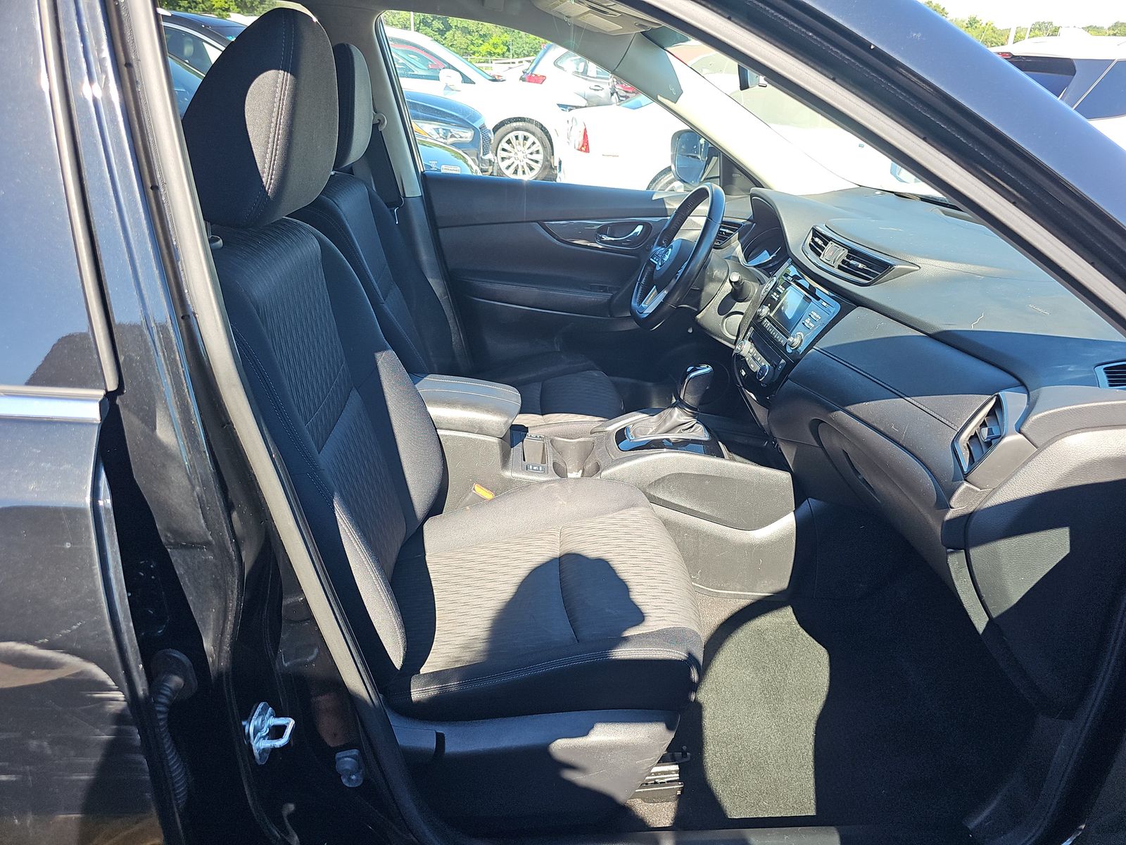 2017 Nissan Rogue SV AWD