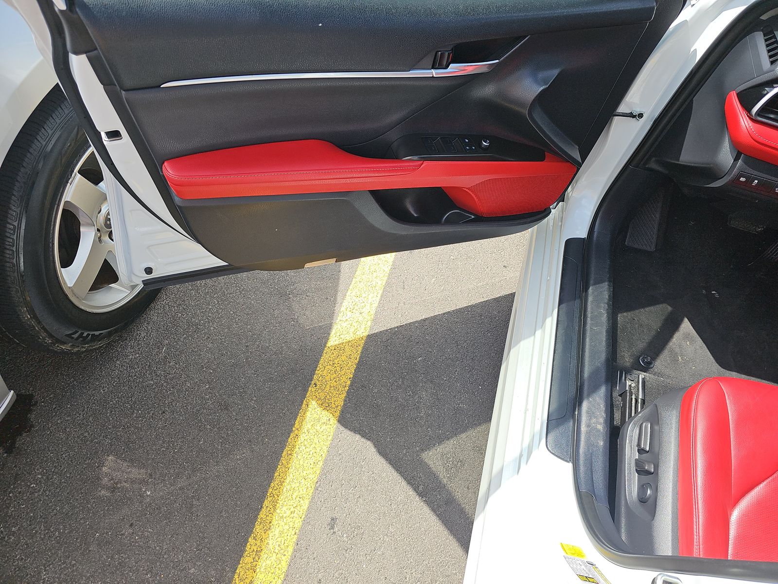 2022 Toyota Camry XSE FWD