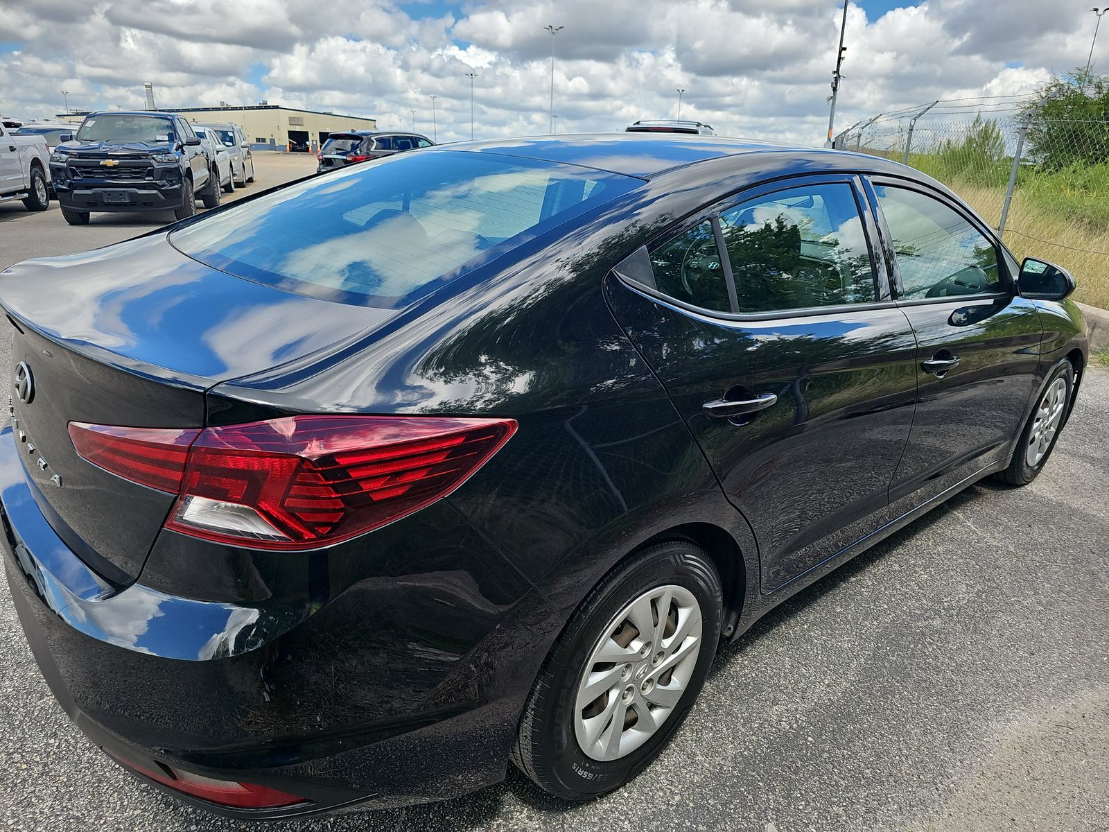 2019 Hyundai Elantra SE FWD