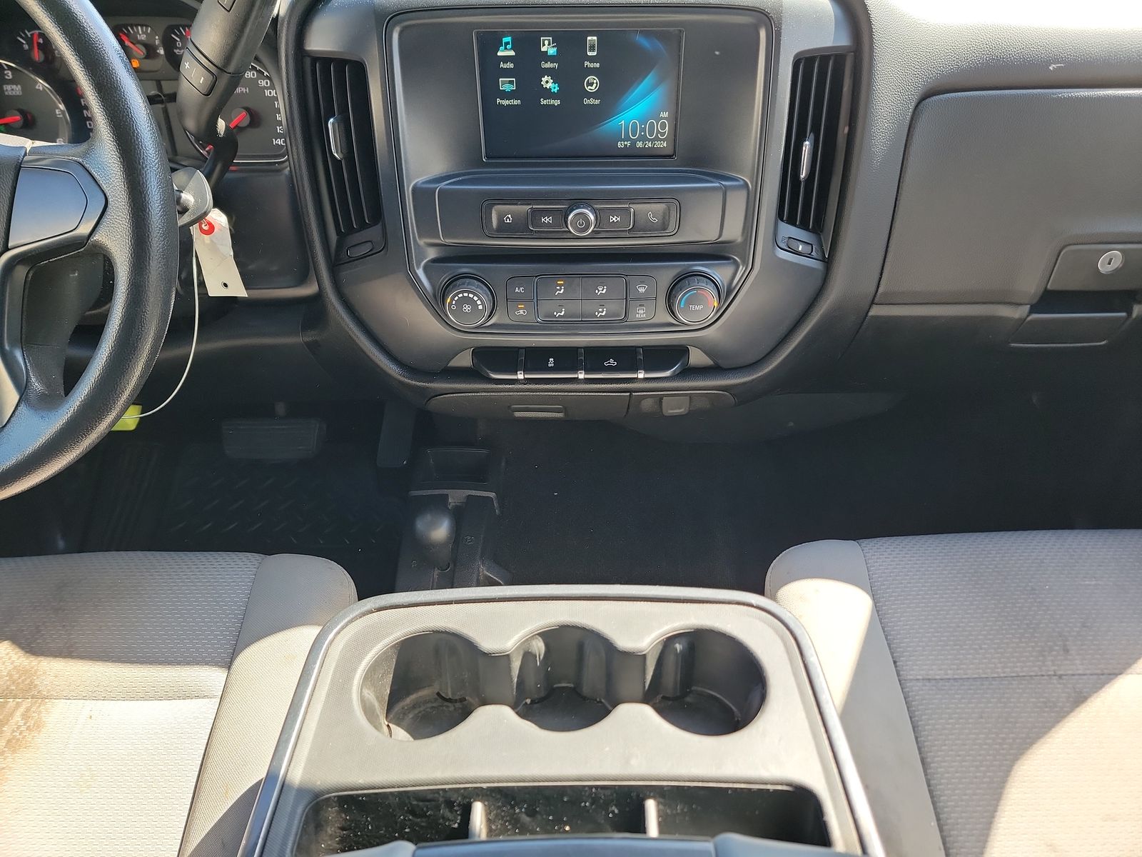 2018 Chevrolet Silverado 1500 Custom AWD