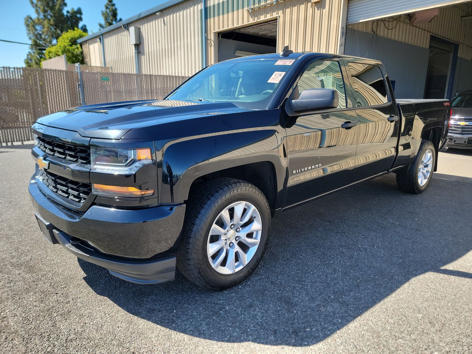 2018 Chevrolet Silverado 1500 Custom AWD