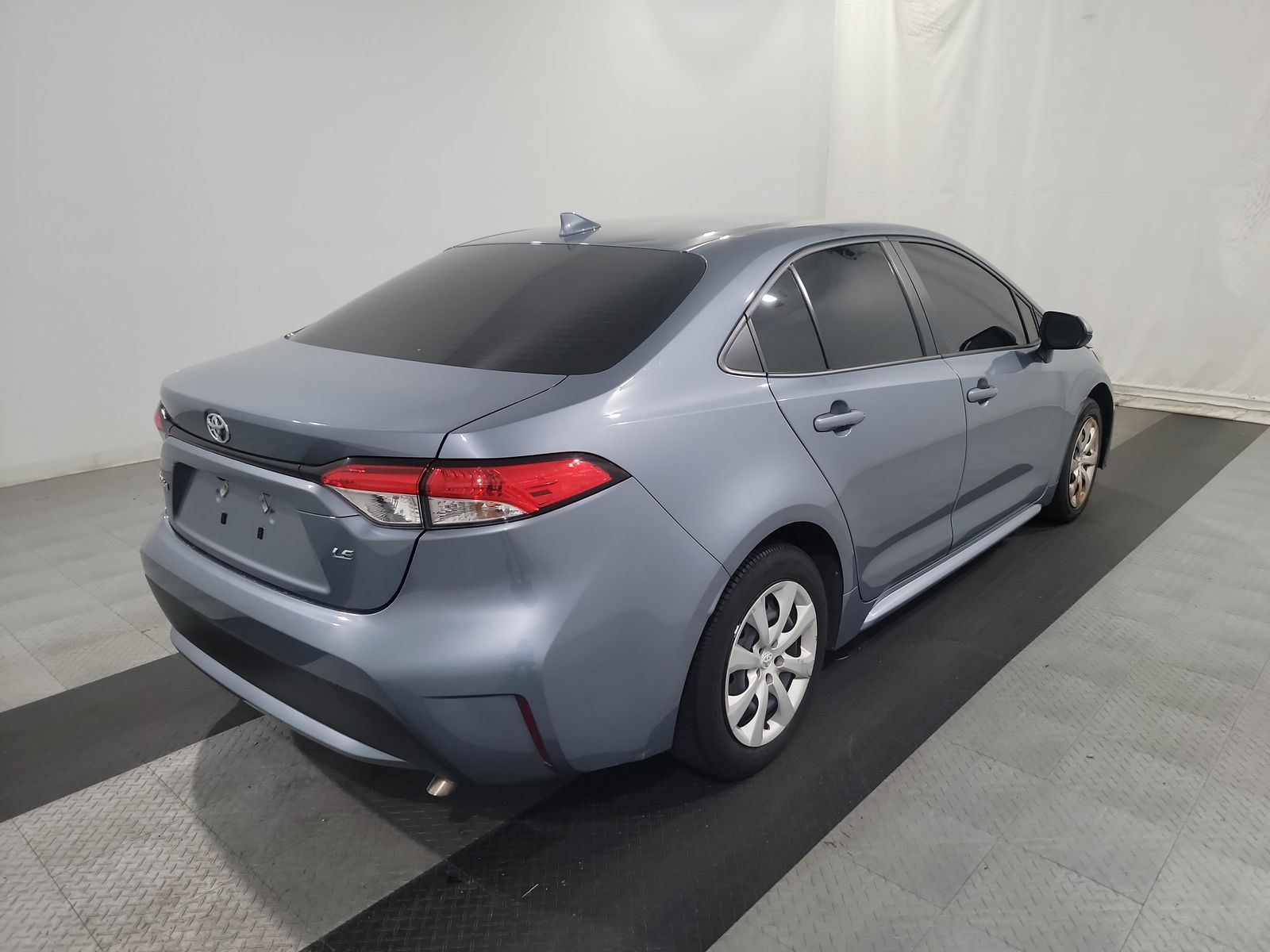 2022 Toyota Corolla LE FWD