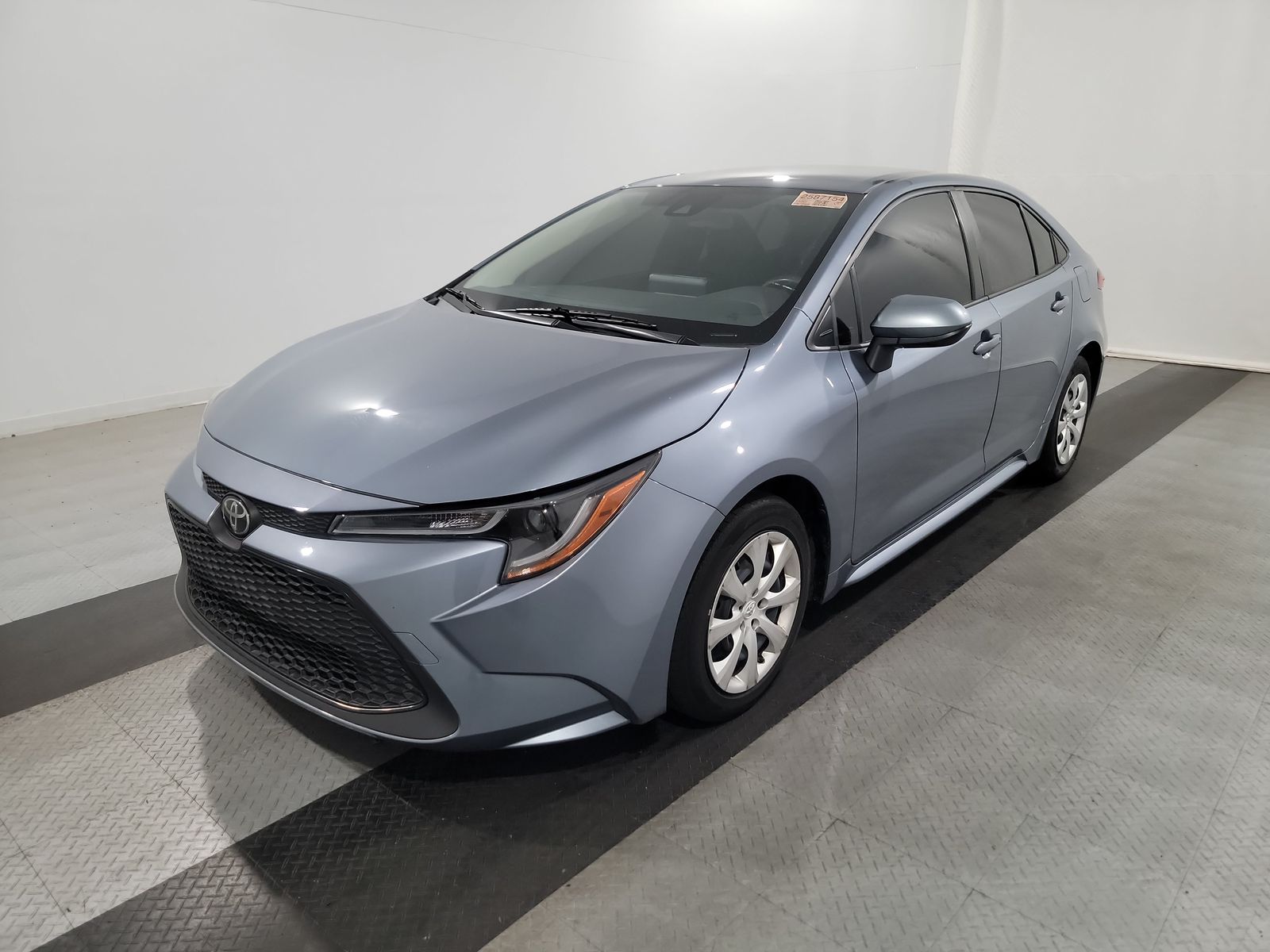 2022 Toyota Corolla LE FWD