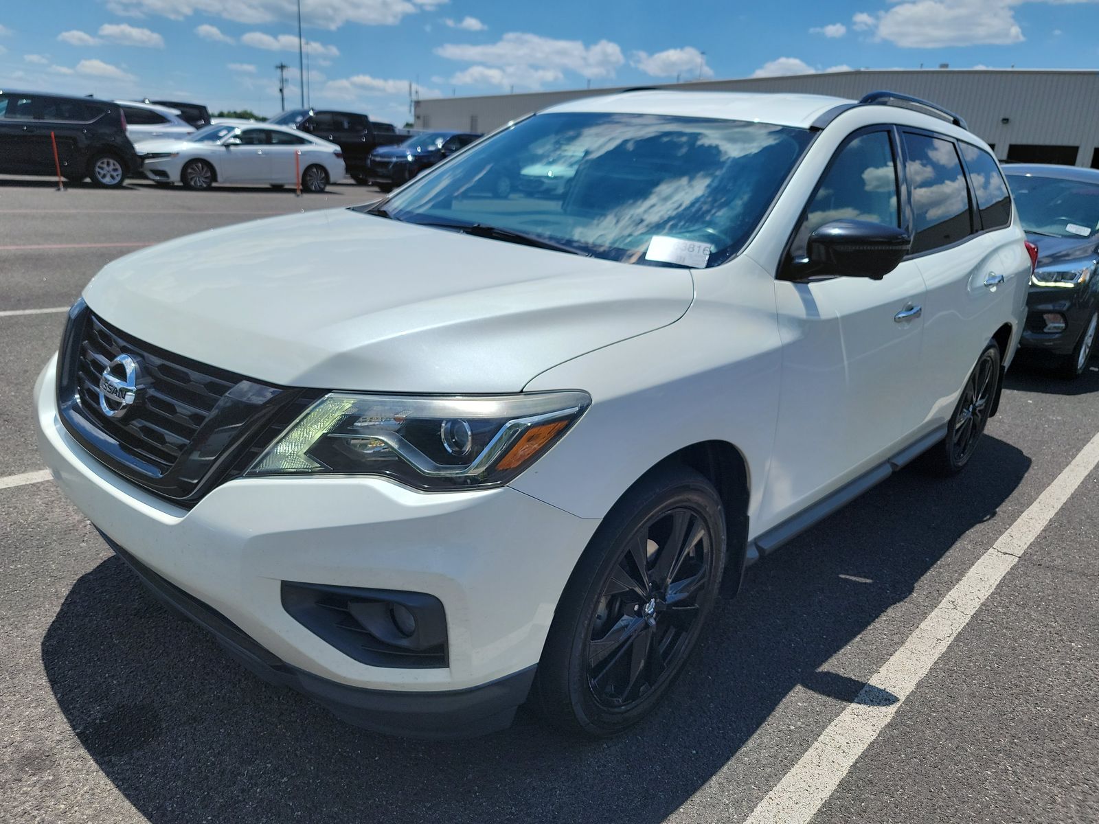 2018 Nissan Pathfinder SL FWD