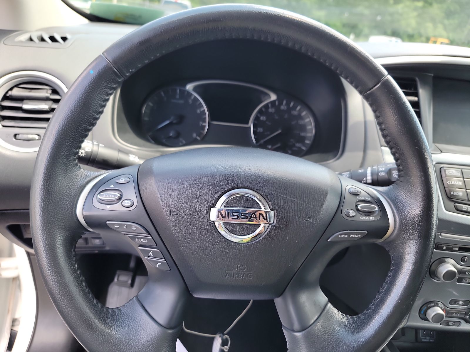 2018 Nissan Pathfinder SL FWD