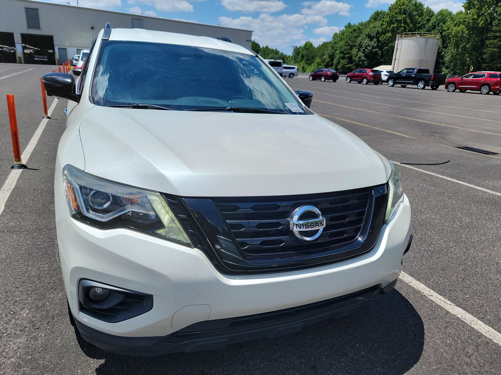 2018 Nissan Pathfinder SL FWD
