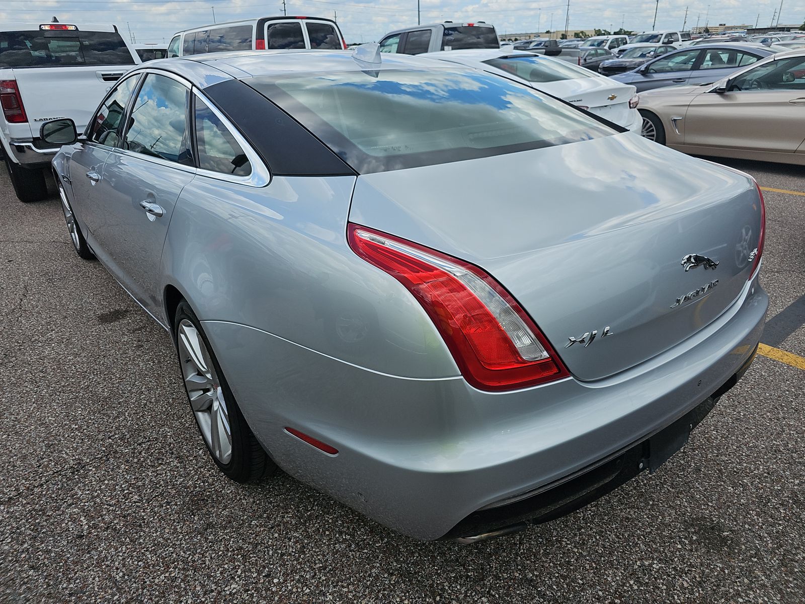 2018 Jaguar XJ L Portfolio FWD