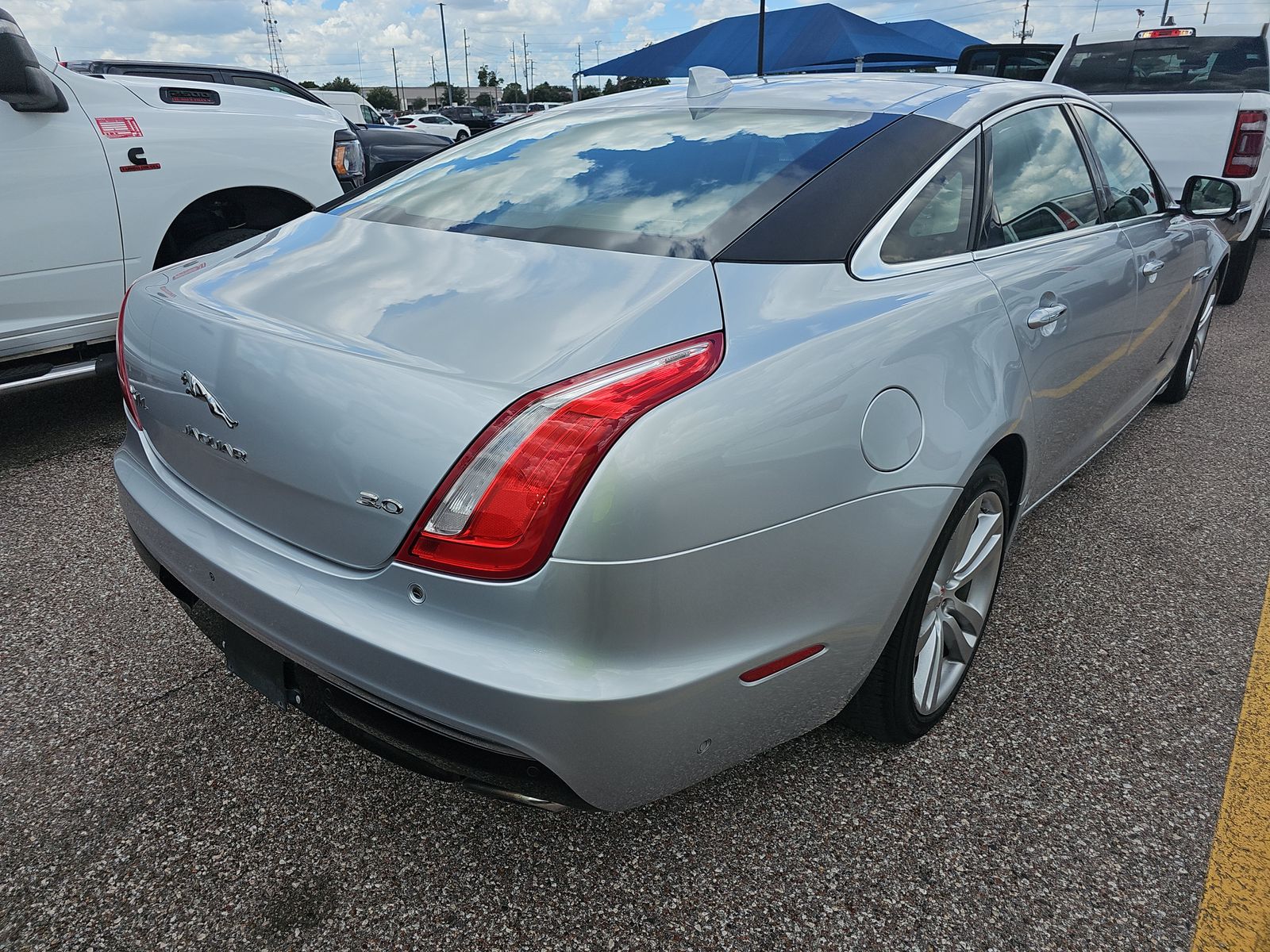 2018 Jaguar XJ L Portfolio FWD