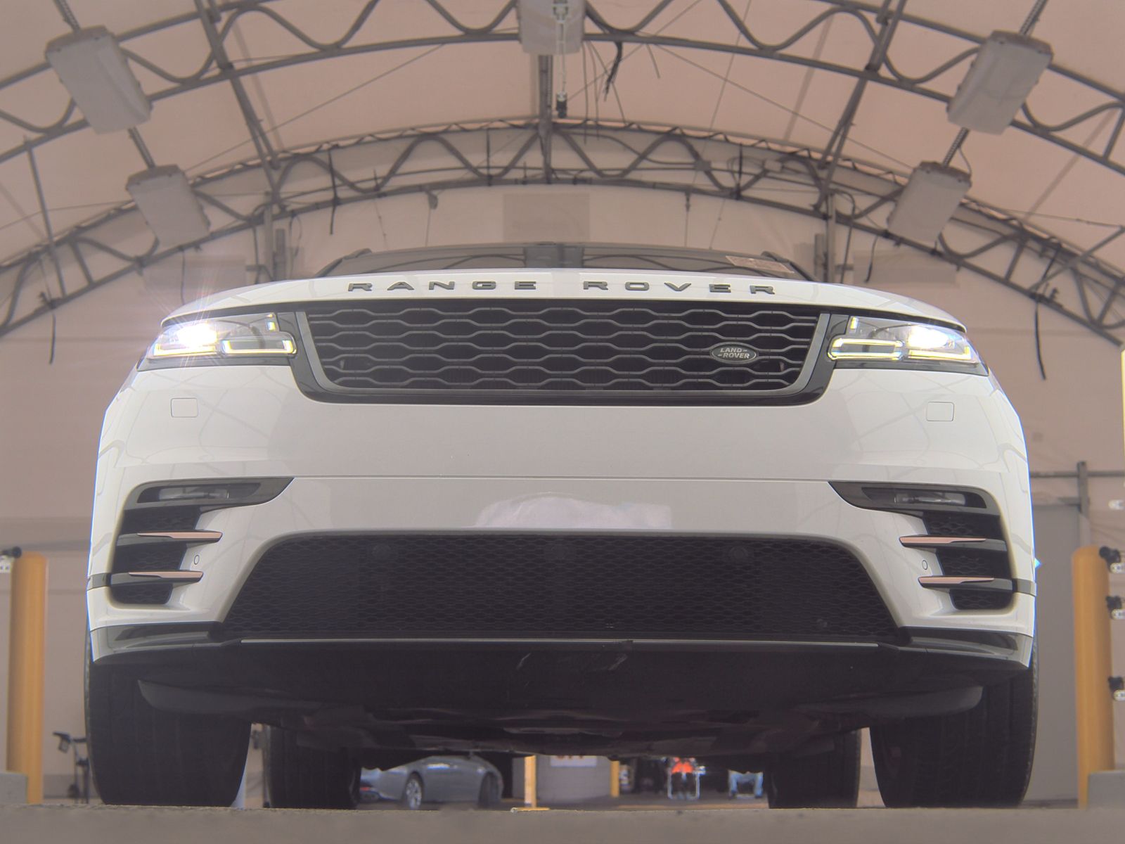 2018 Land Rover Range Rover Velar R-Dynamic SE AWD