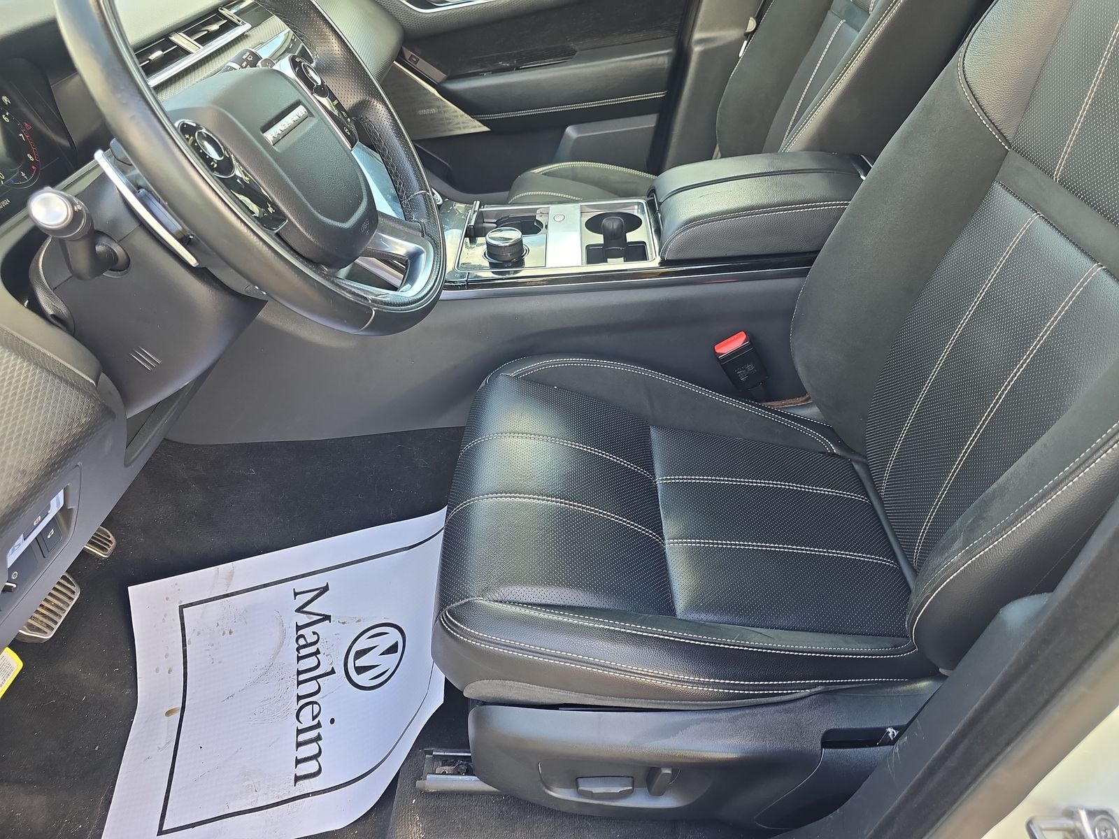 2018 Land Rover Range Rover Velar R-Dynamic SE AWD