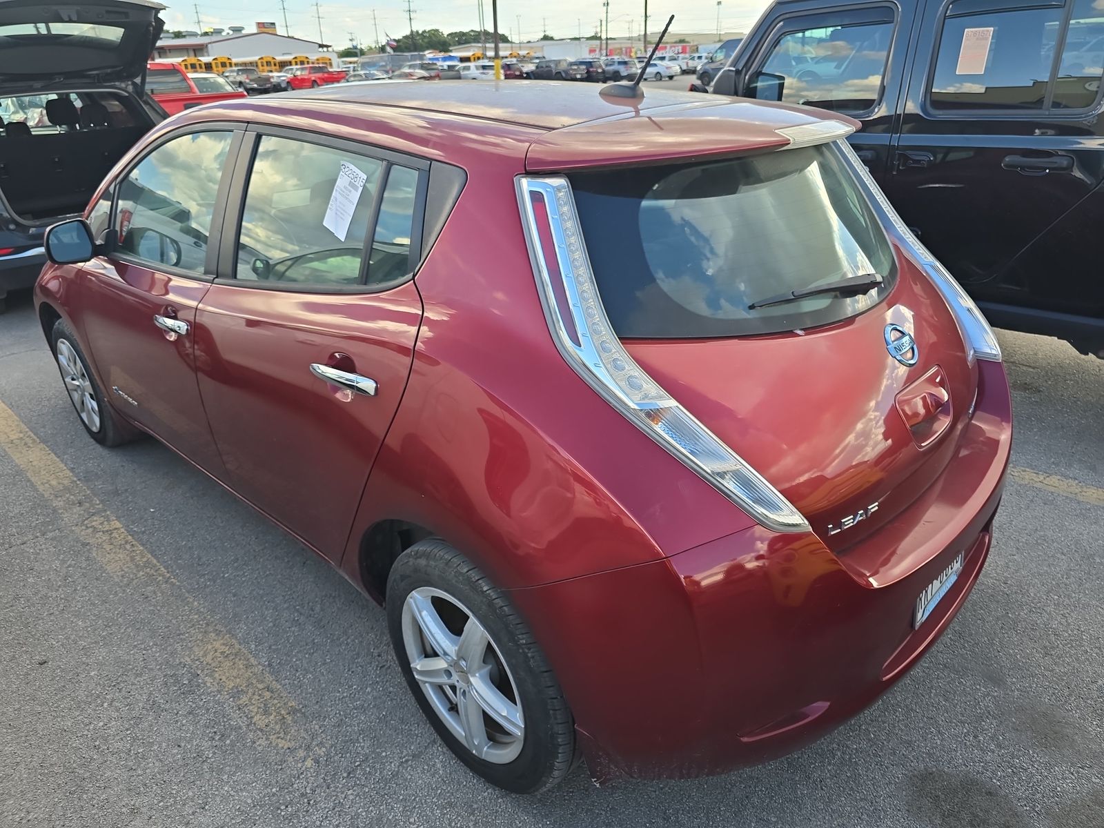 2015 Nissan LEAF S FWD