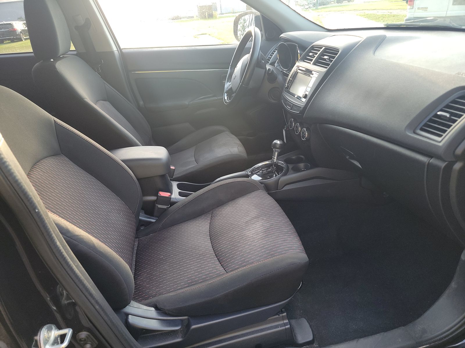 2017 Mitsubishi Outlander Sport SE FWD