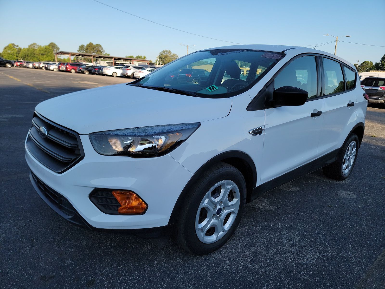 2019 Ford Escape S FWD