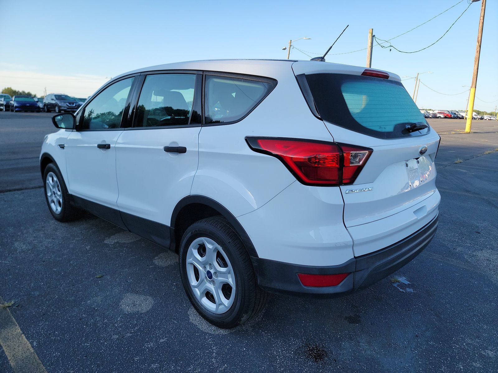 2019 Ford Escape S FWD