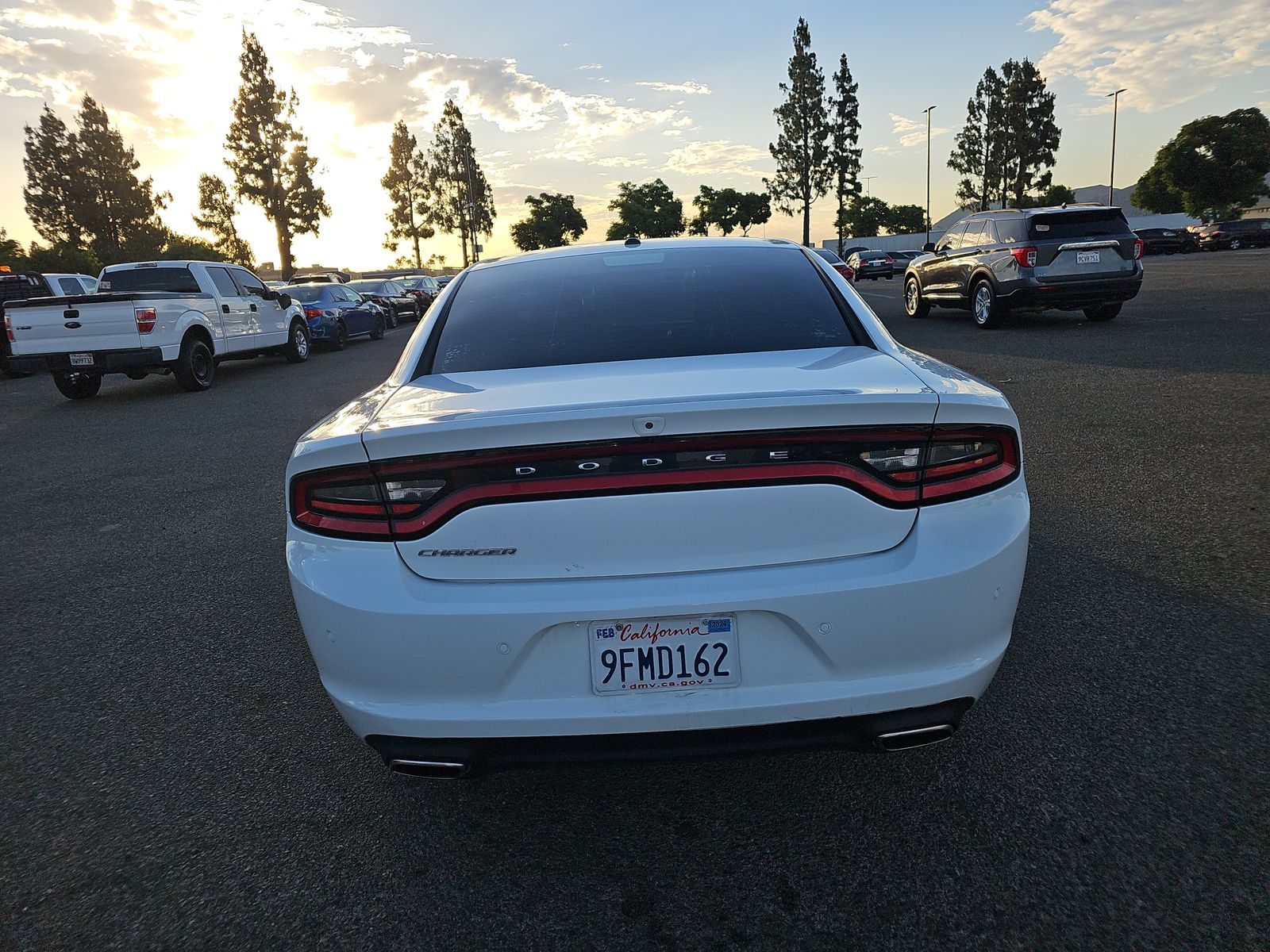2019 Dodge Charger SXT RWD