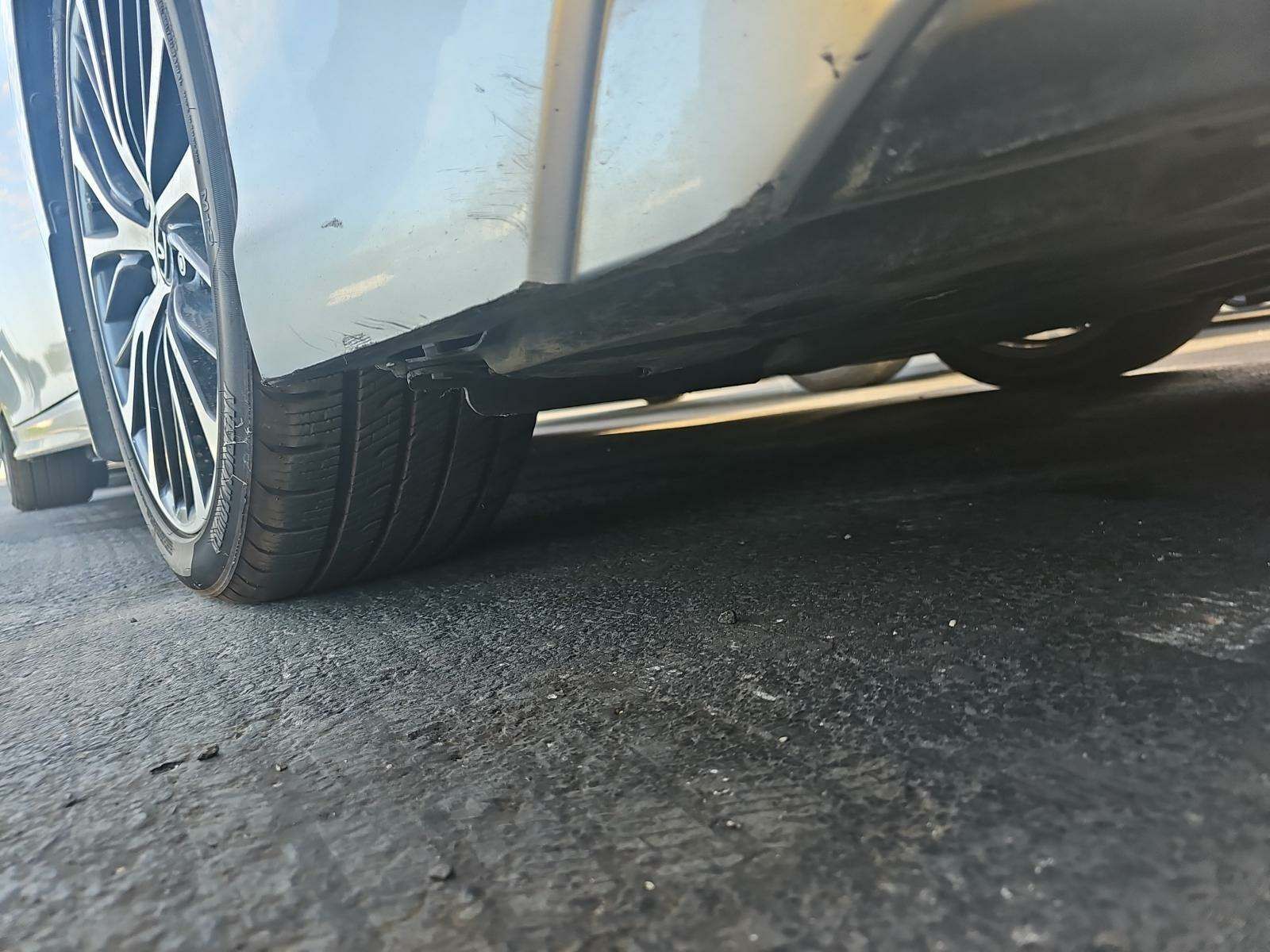 2020 Toyota Camry Hybrid SE FWD