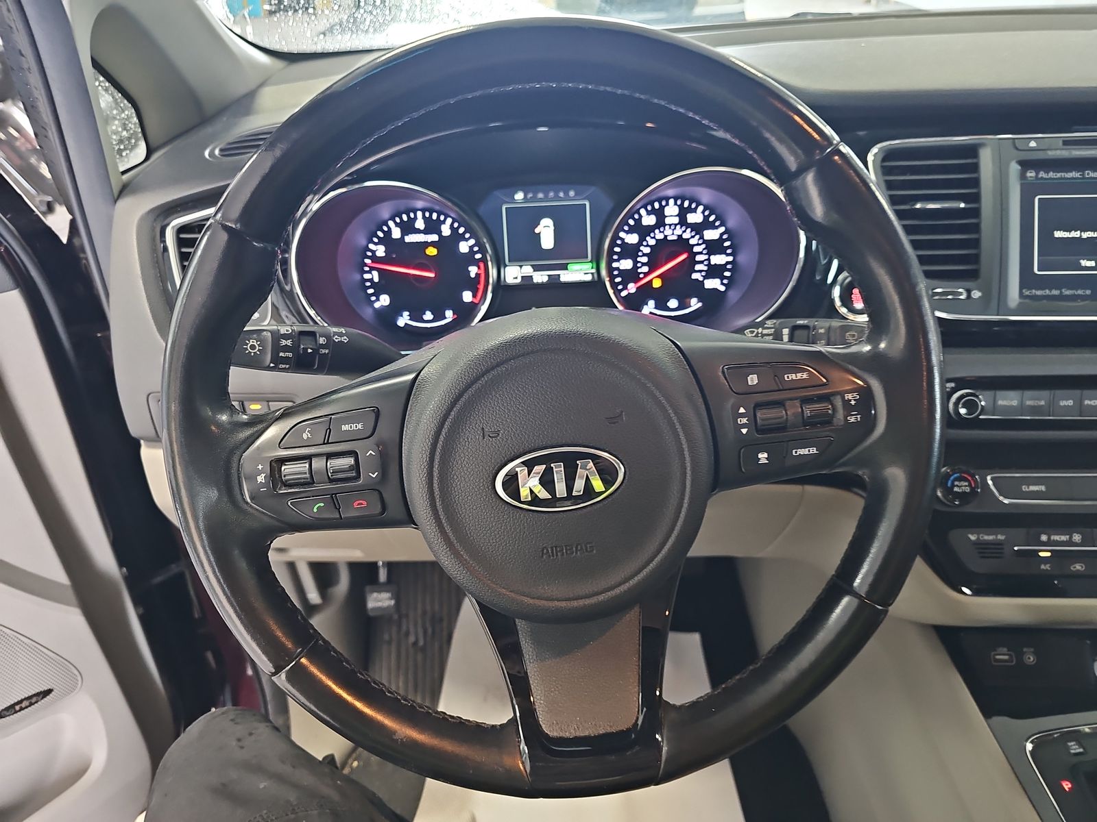 2016 Kia Sedona SX FWD