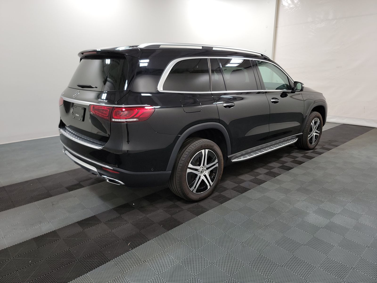 MERCEDES-BENZ GLS - 5