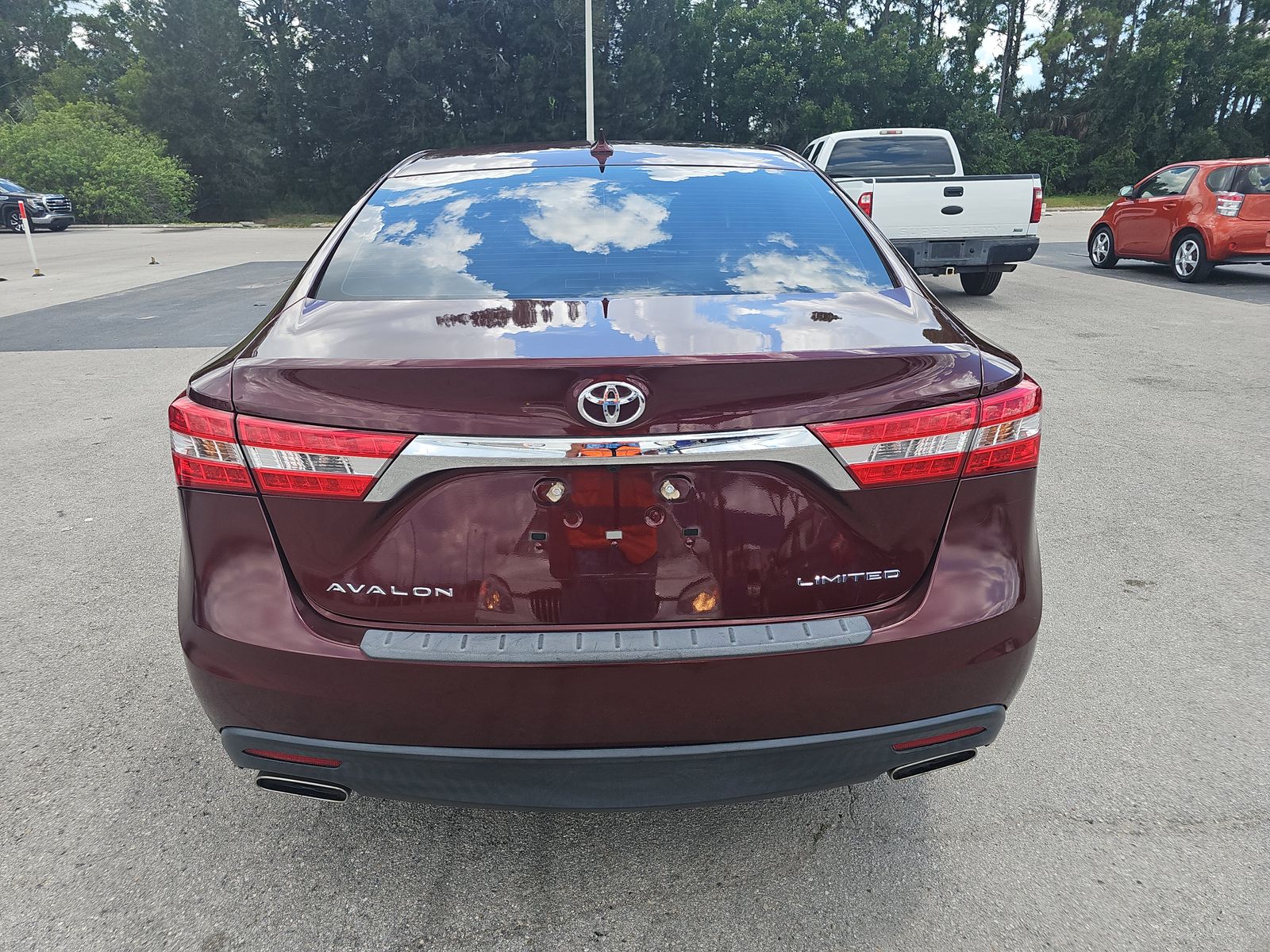 2015 Toyota Avalon Limited FWD