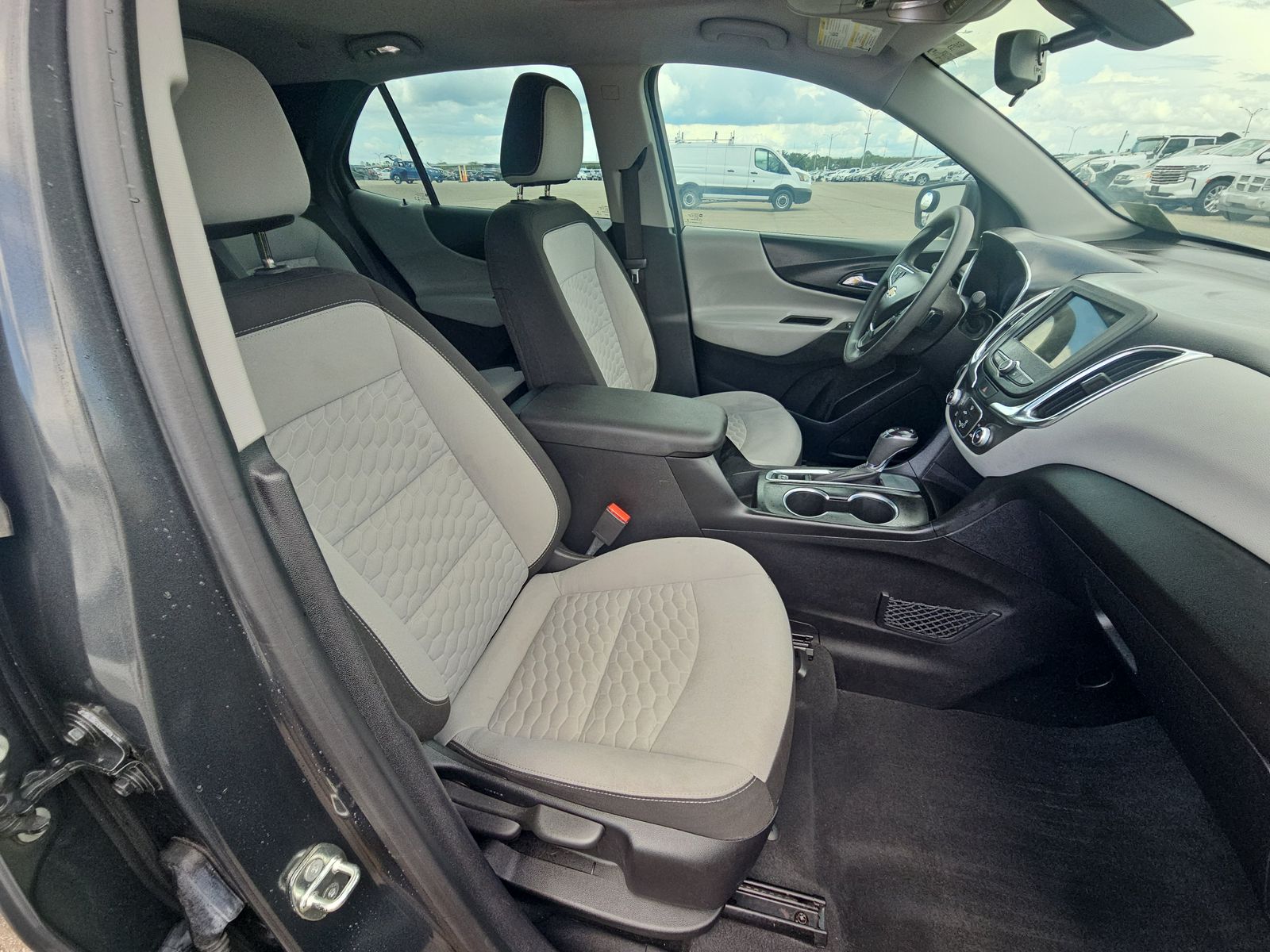 2019 Chevrolet Equinox LS FWD