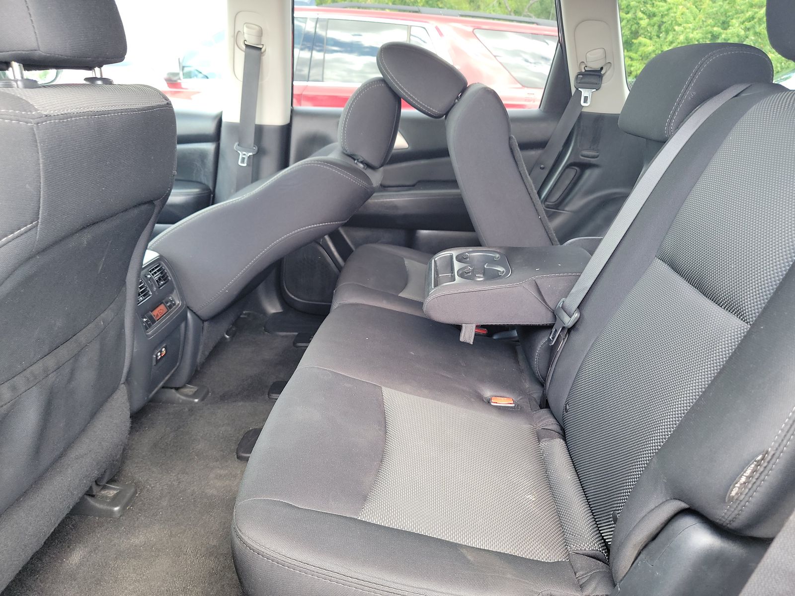 2020 Nissan Pathfinder SV FWD