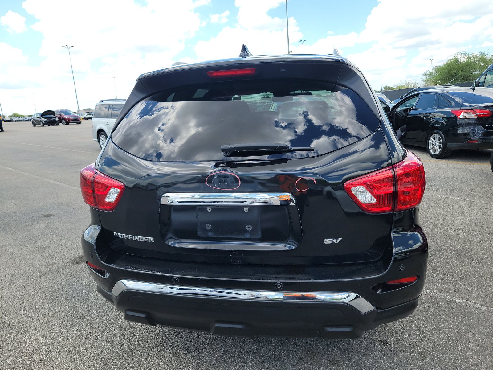 2020 Nissan Pathfinder SV FWD