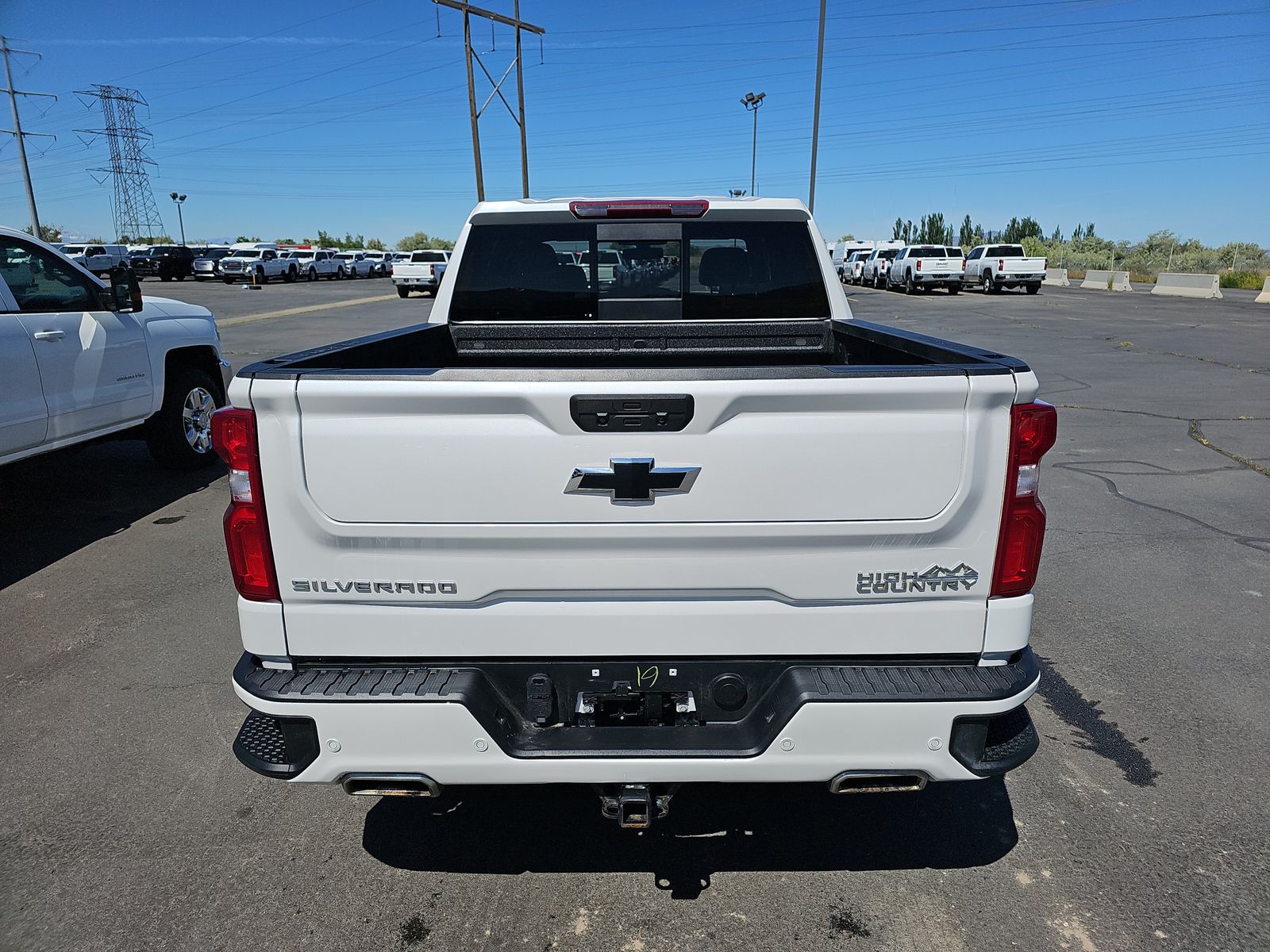 2022 Chevrolet Silverado 1500 LTD High Country AWD