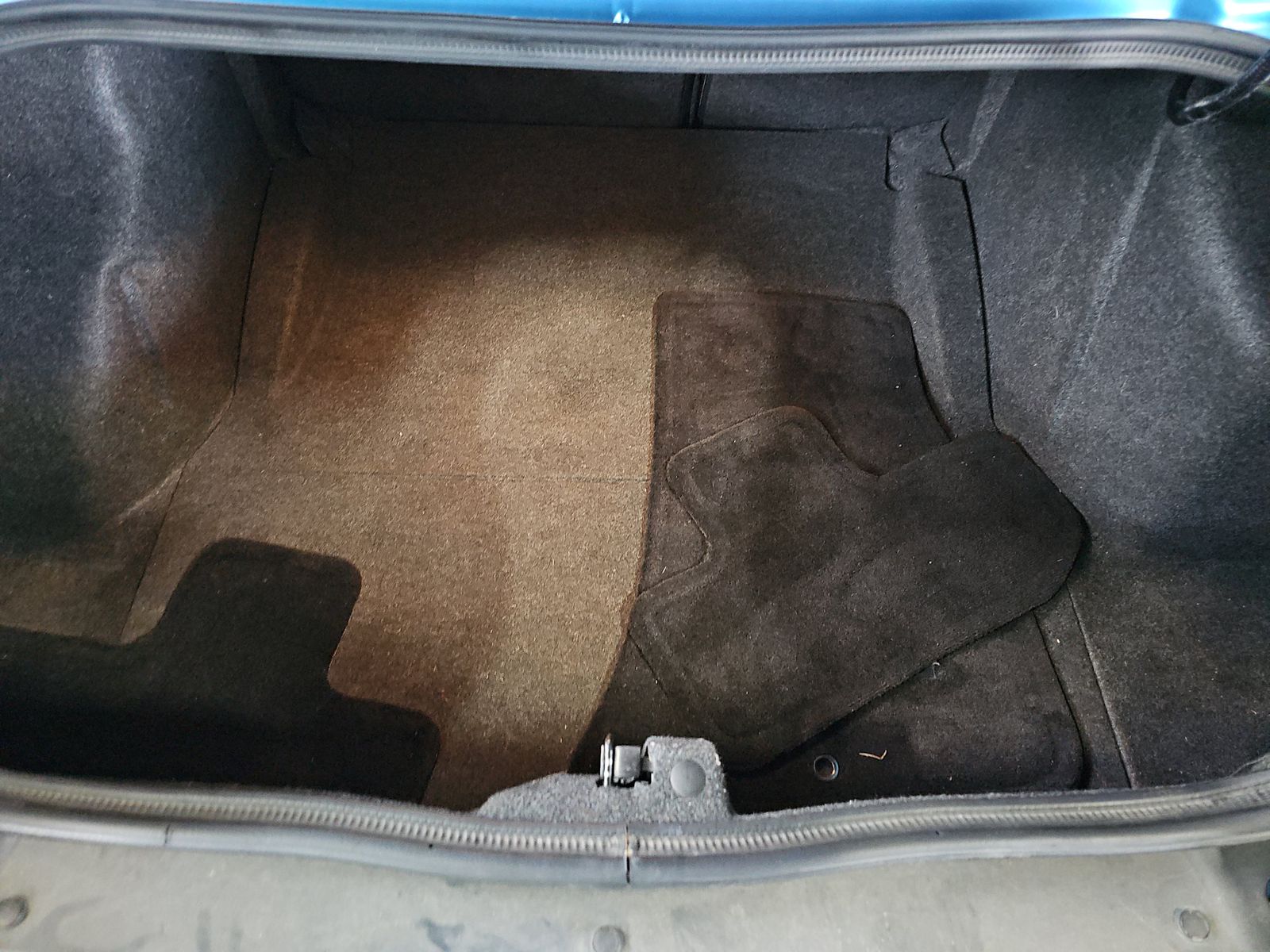 2015 Dodge Challenger R/T RWD