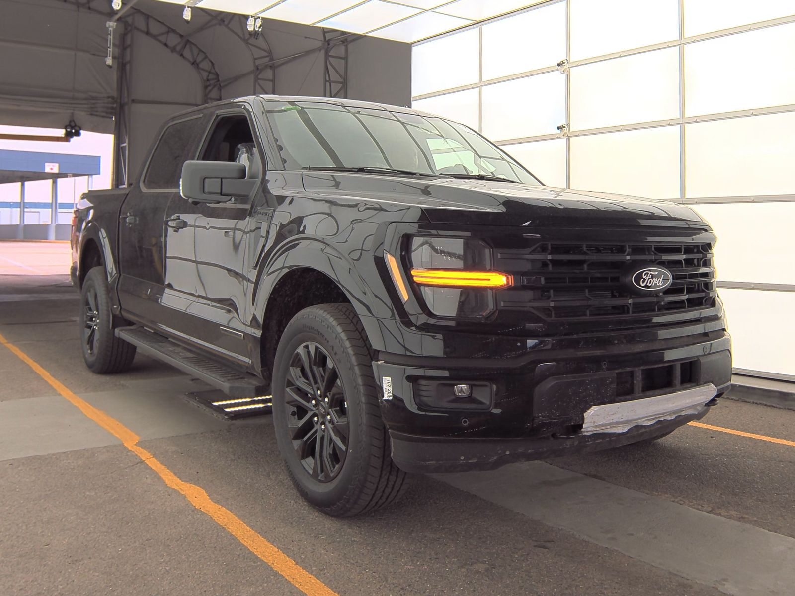 2024 Ford F-150 Hybrid XLT AWD