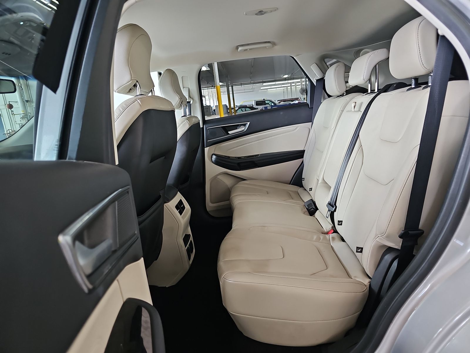 2019 Ford Edge Titanium FWD