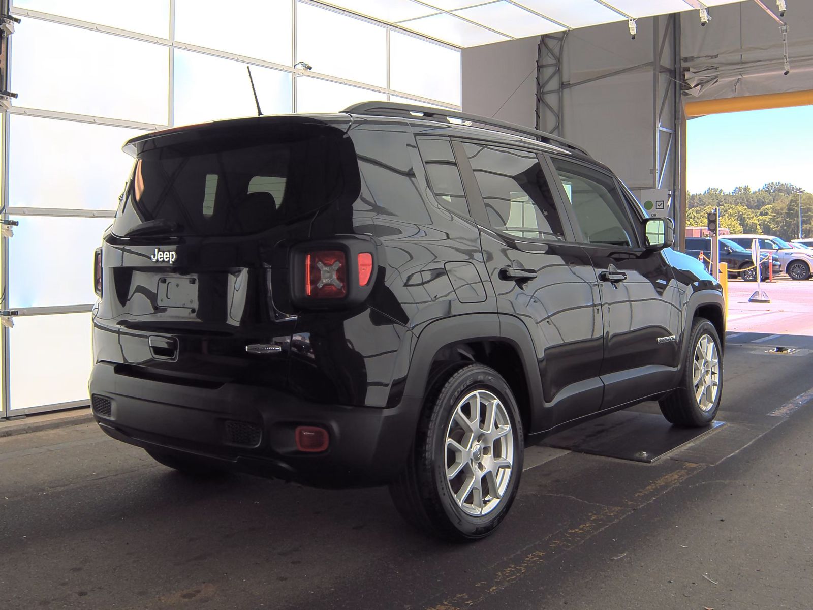 2019 Jeep Renegade Latitude FWD