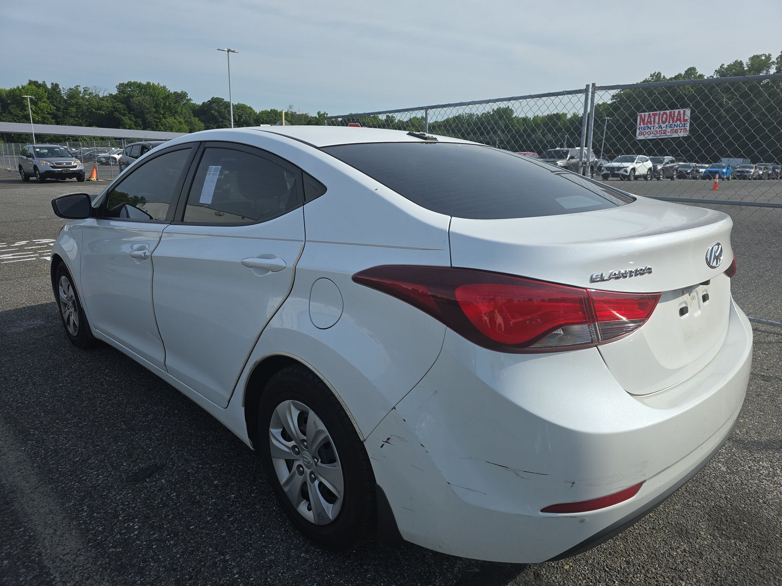 2016 Hyundai Elantra SE FWD