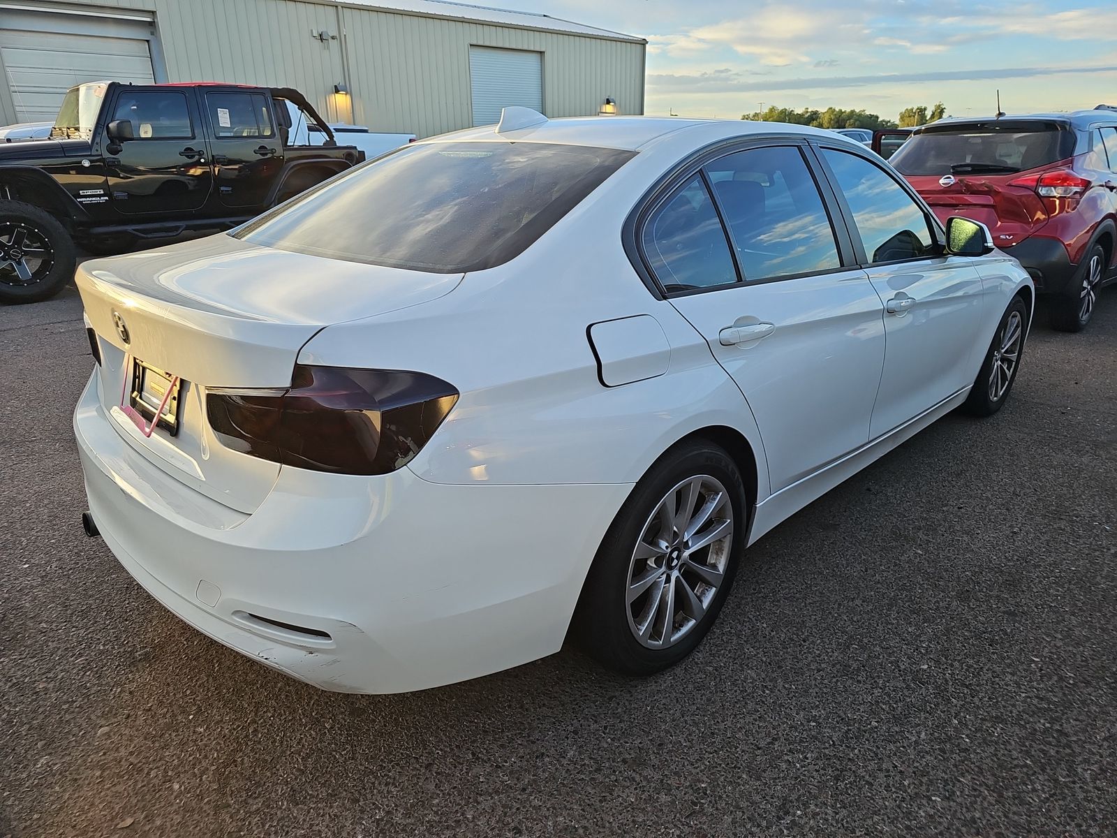 2016 BMW 3 Series 320i RWD