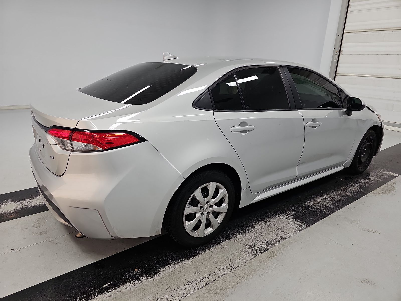 2020 Toyota Corolla LE FWD