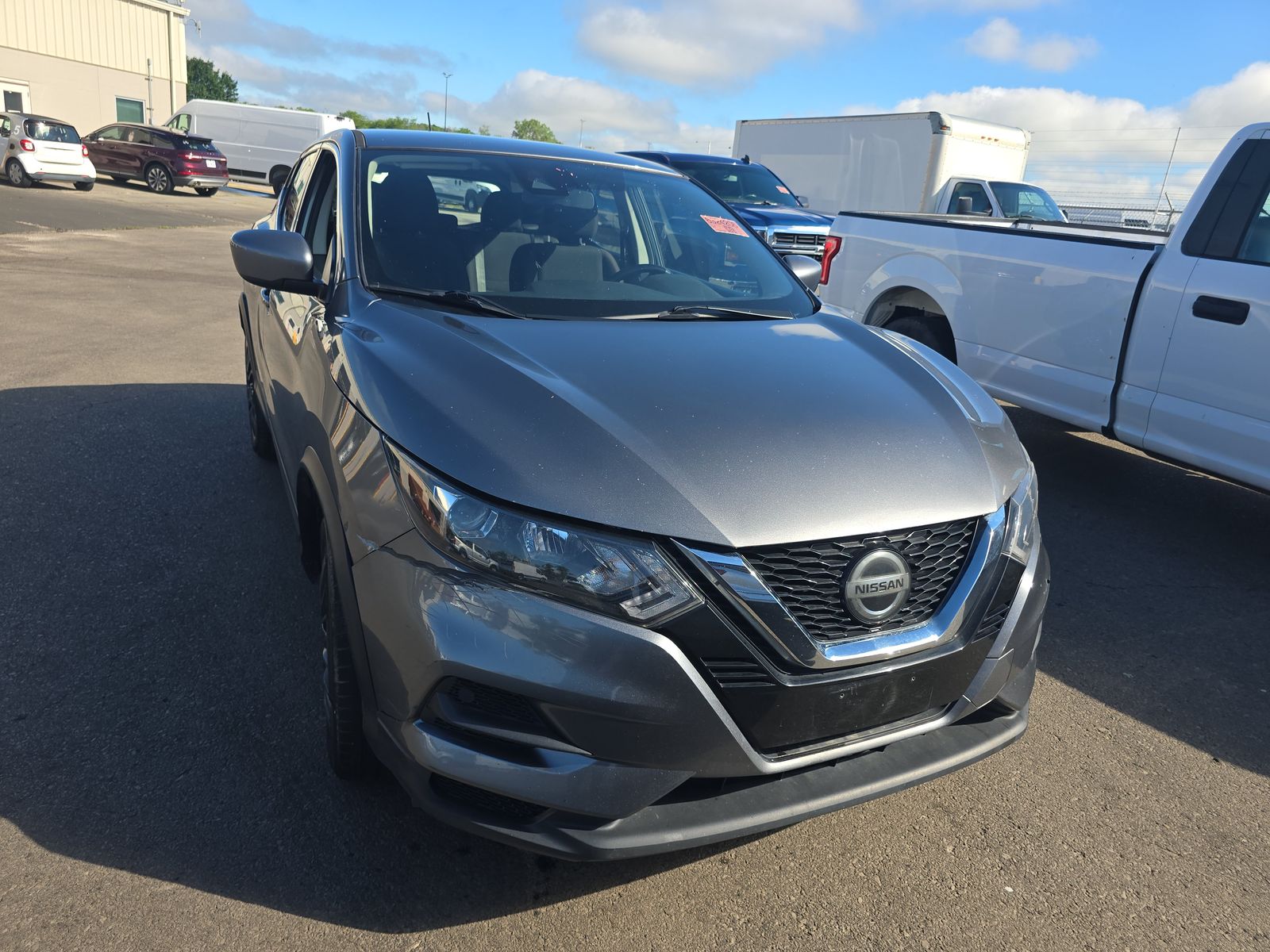 2020 Nissan Rogue Sport S FWD