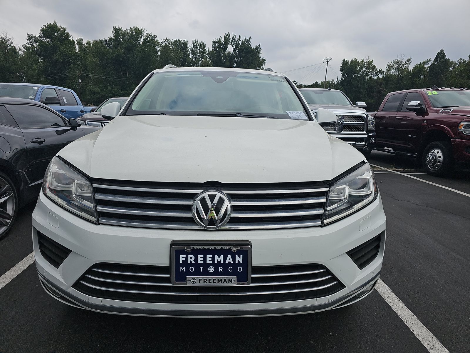 2015 Volkswagen Touareg 3.6L Lux AWD