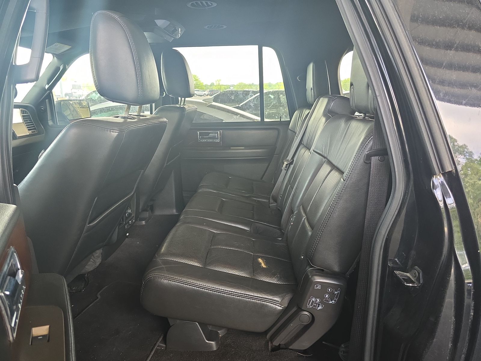 2012 Lincoln Navigator L Base AWD