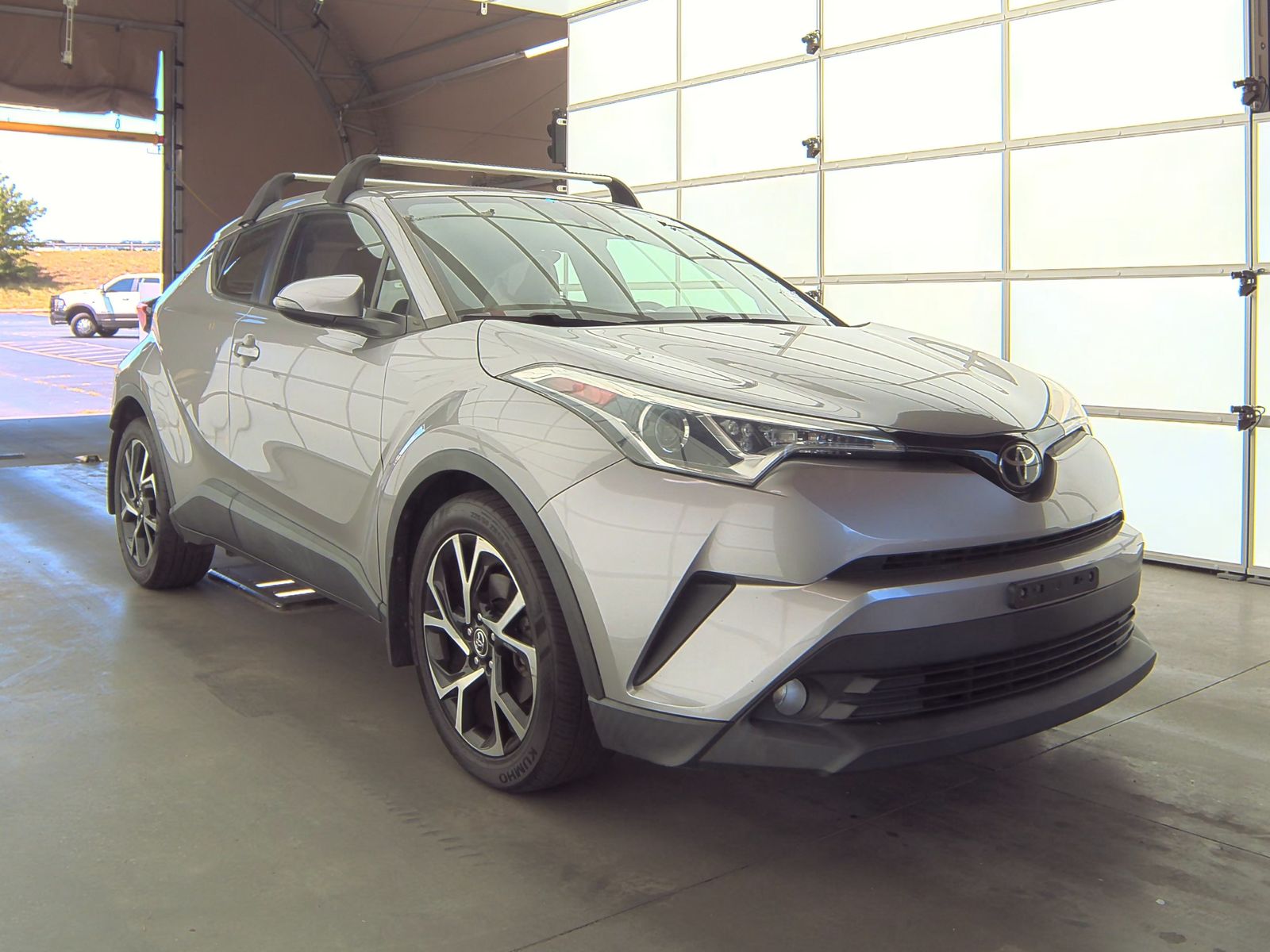 2018 Toyota C-HR XLE Premium FWD