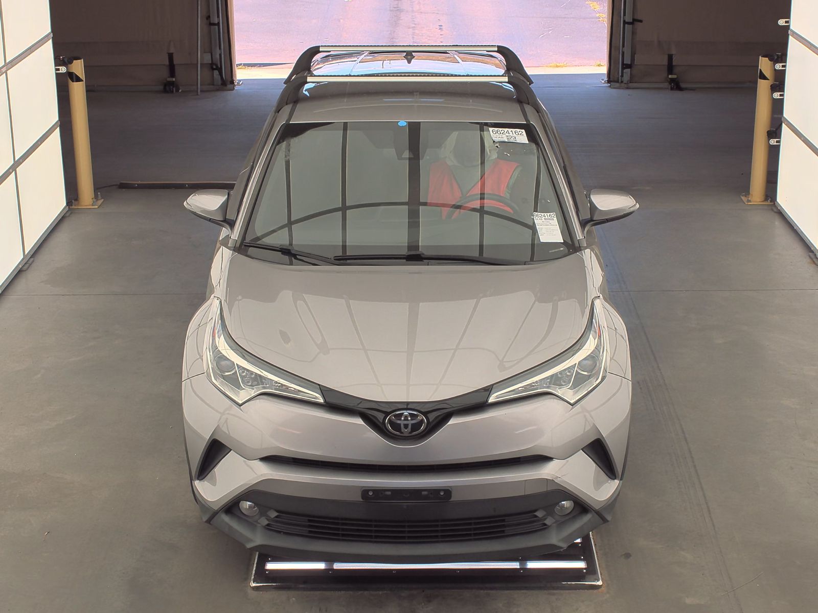 2018 Toyota C-HR XLE Premium FWD